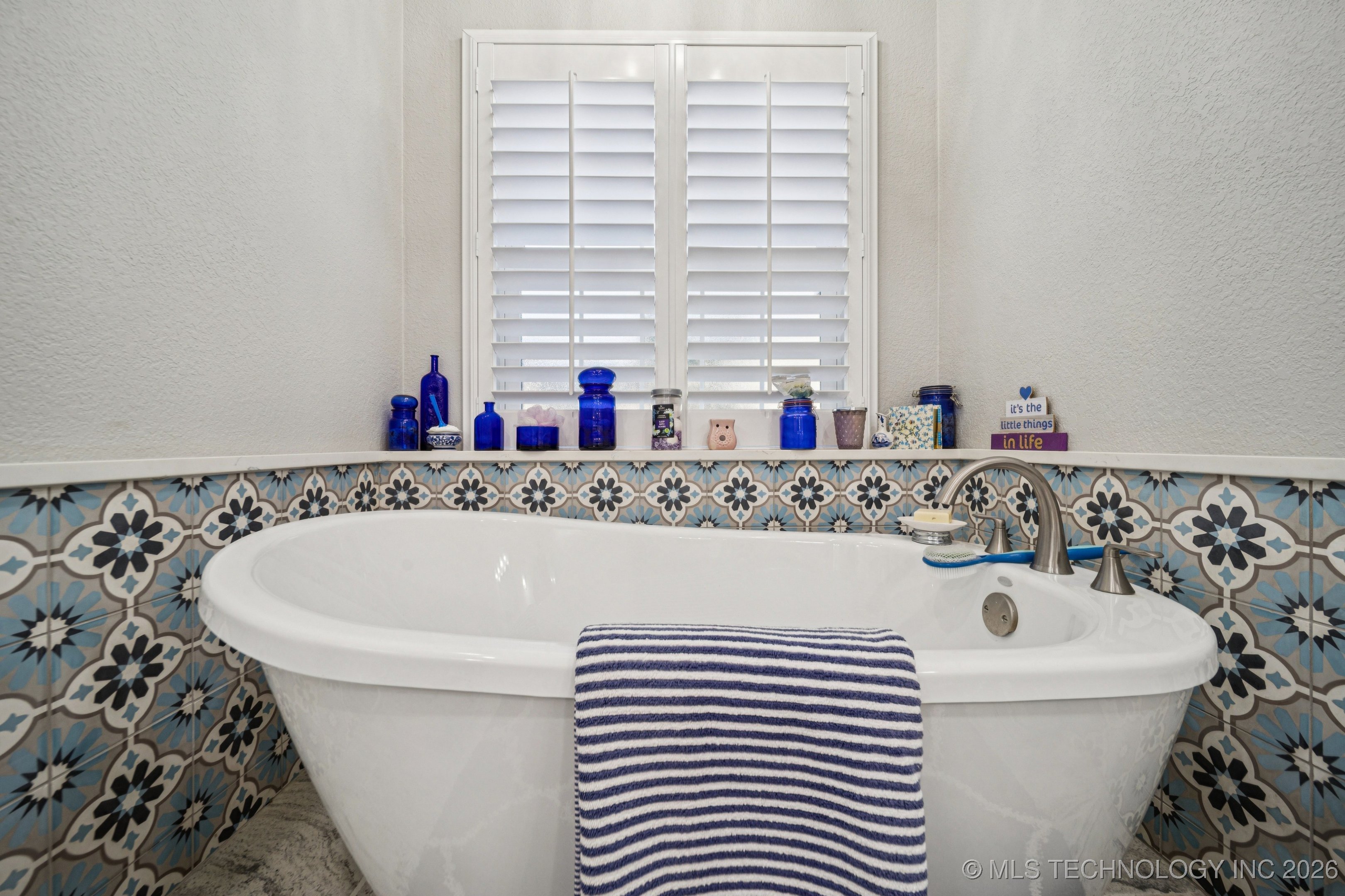 1300 E 7th Street Property Photo 38