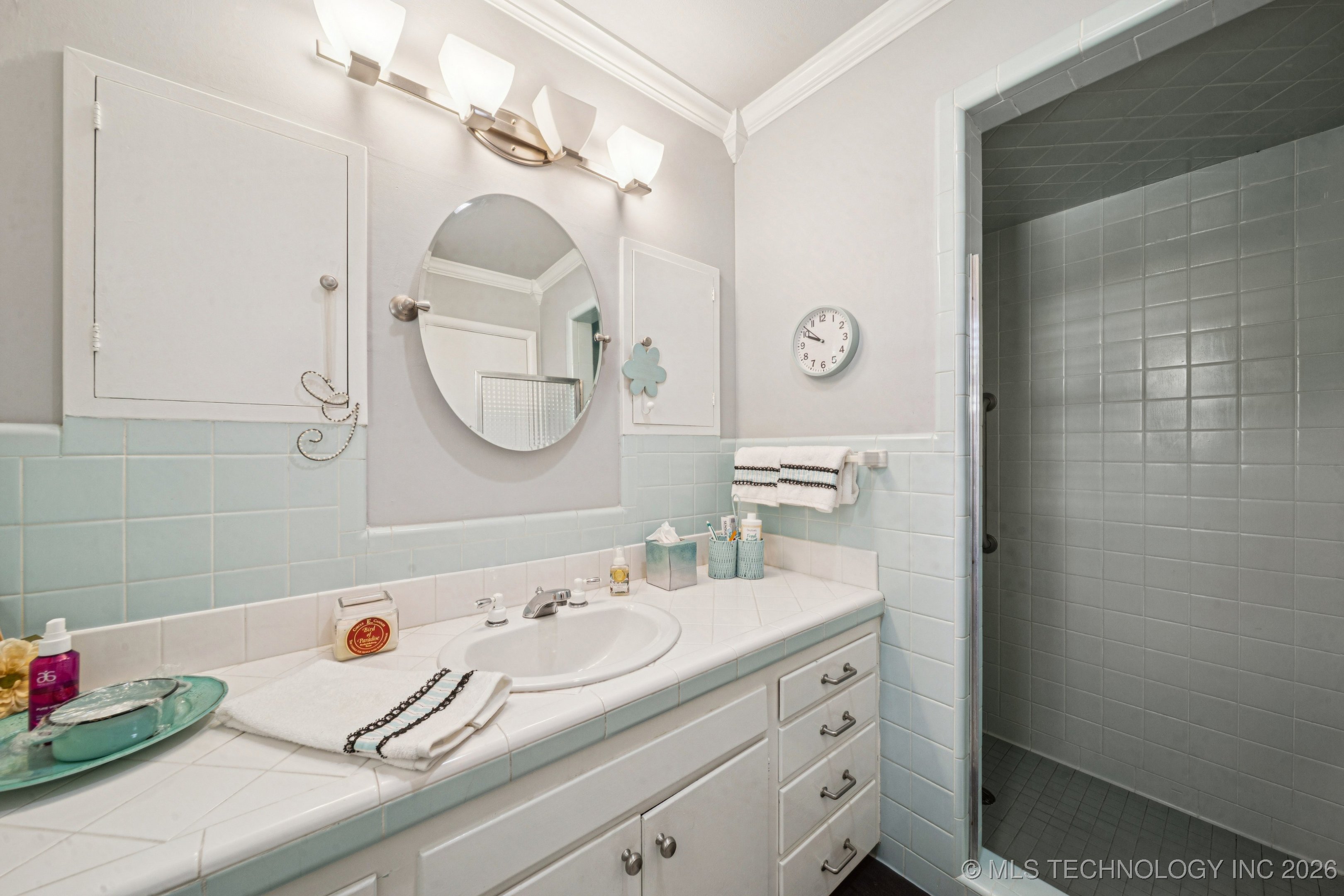 1300 E 7th Street Property Photo 44