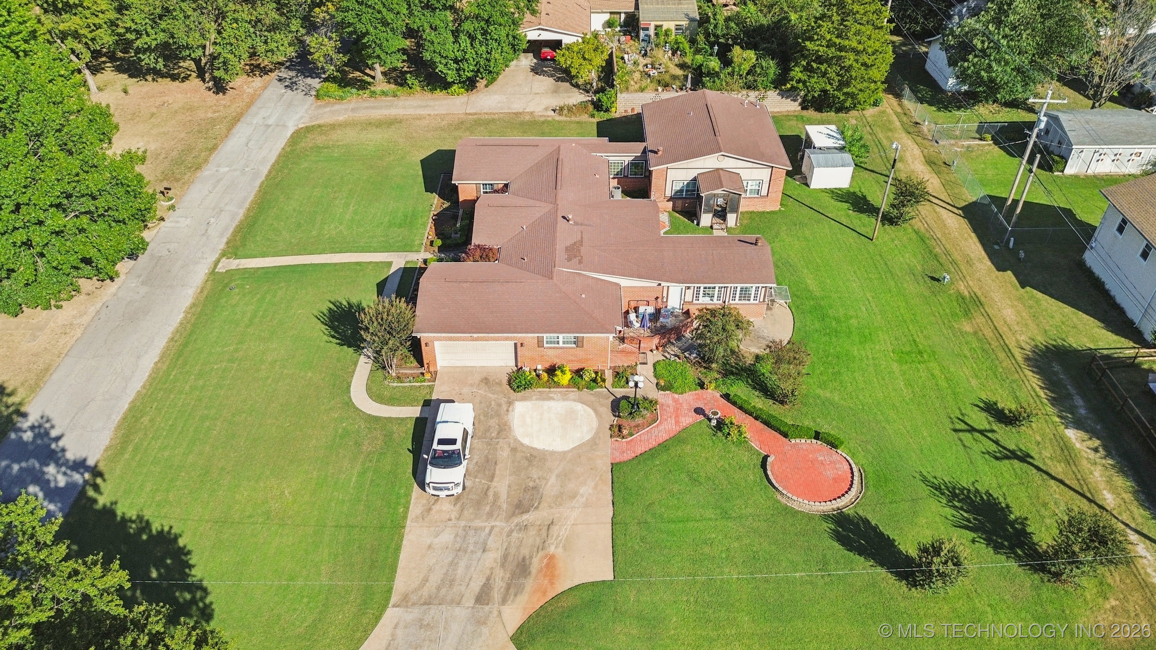 1300 E 7th Street Property Photo 47