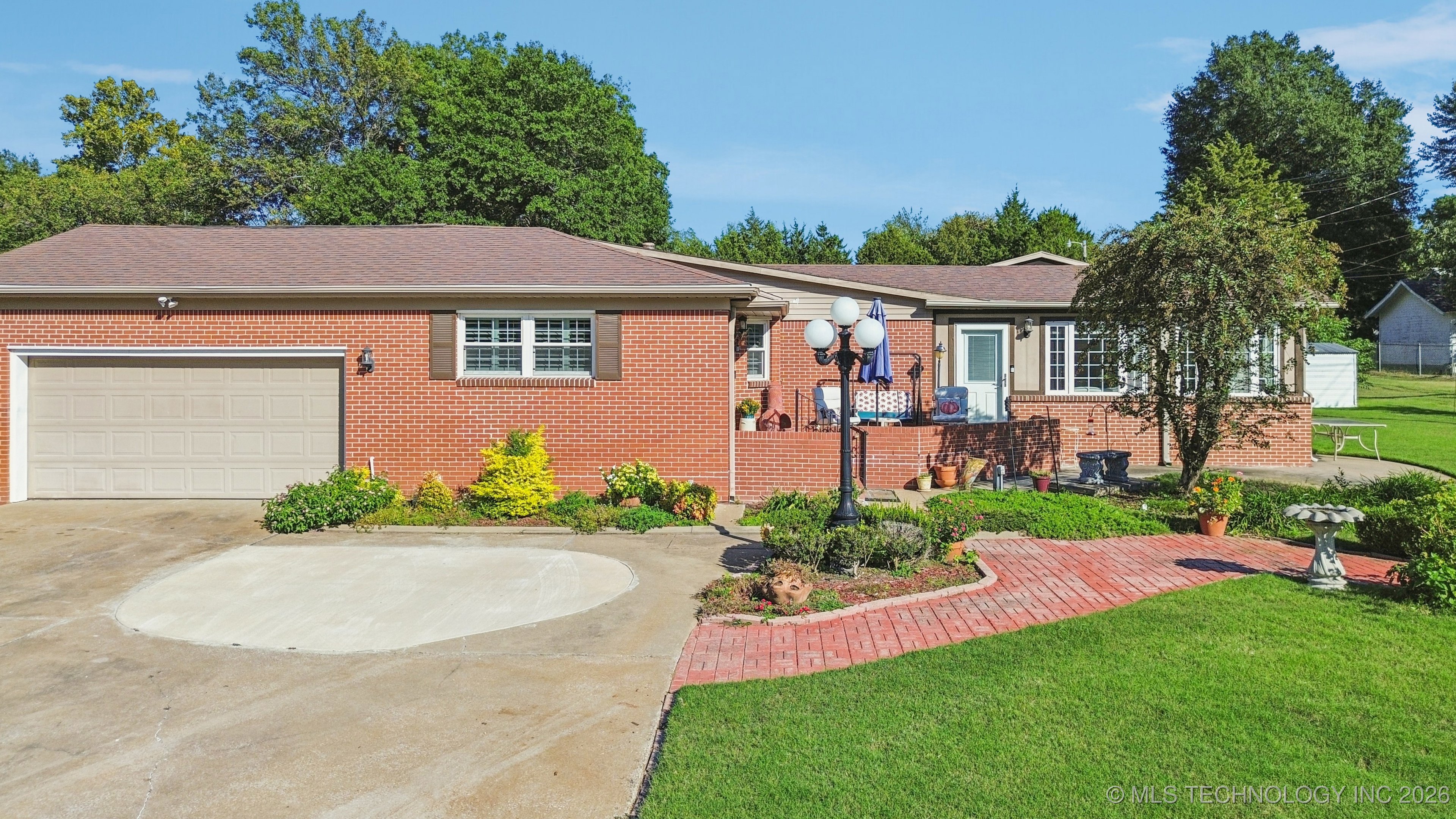 1300 E 7th Street Property Photo 48