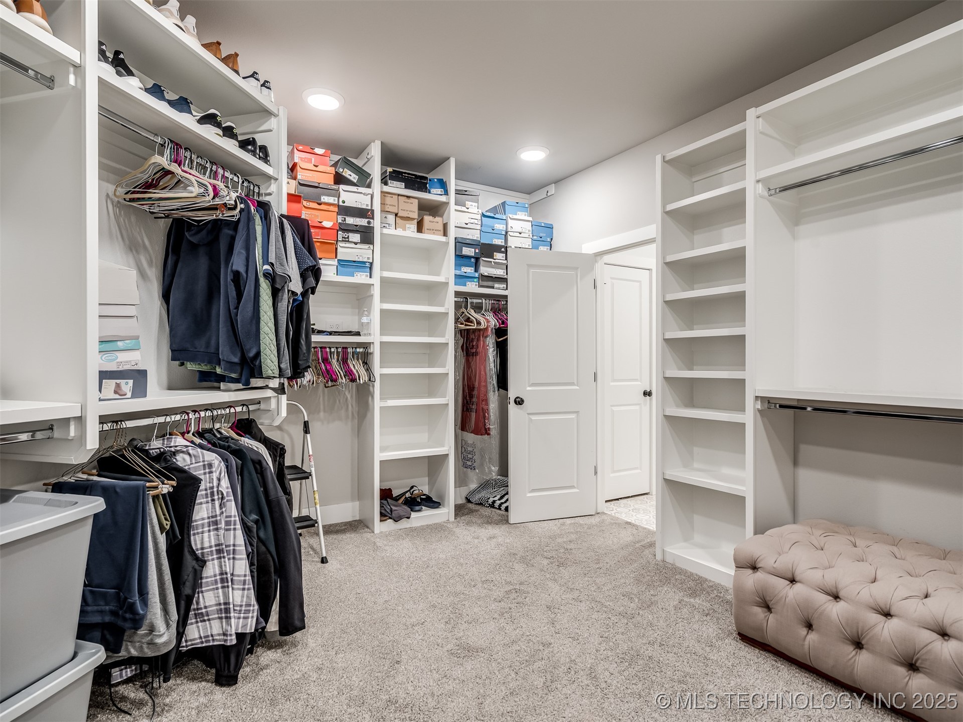 10821 S Fir Street Property Photo 38