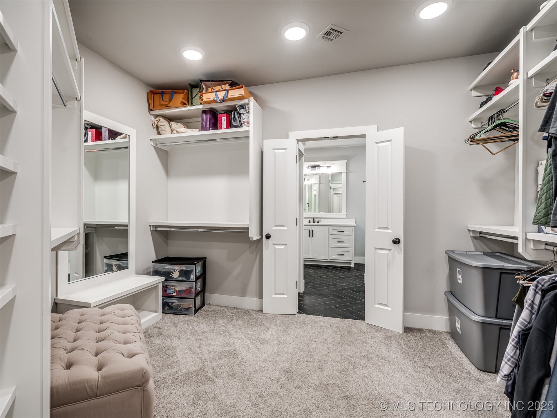 10821 S Fir Street Property Photo 39