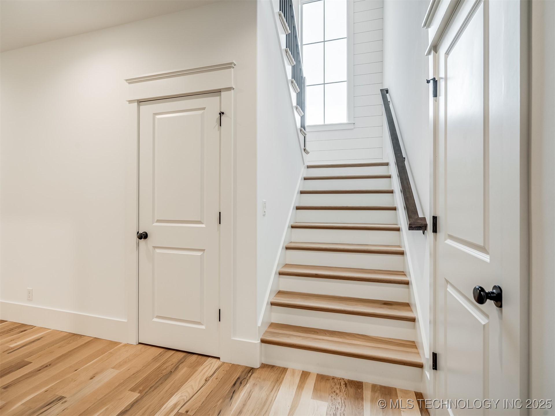 10821 S Fir Street Property Photo 52