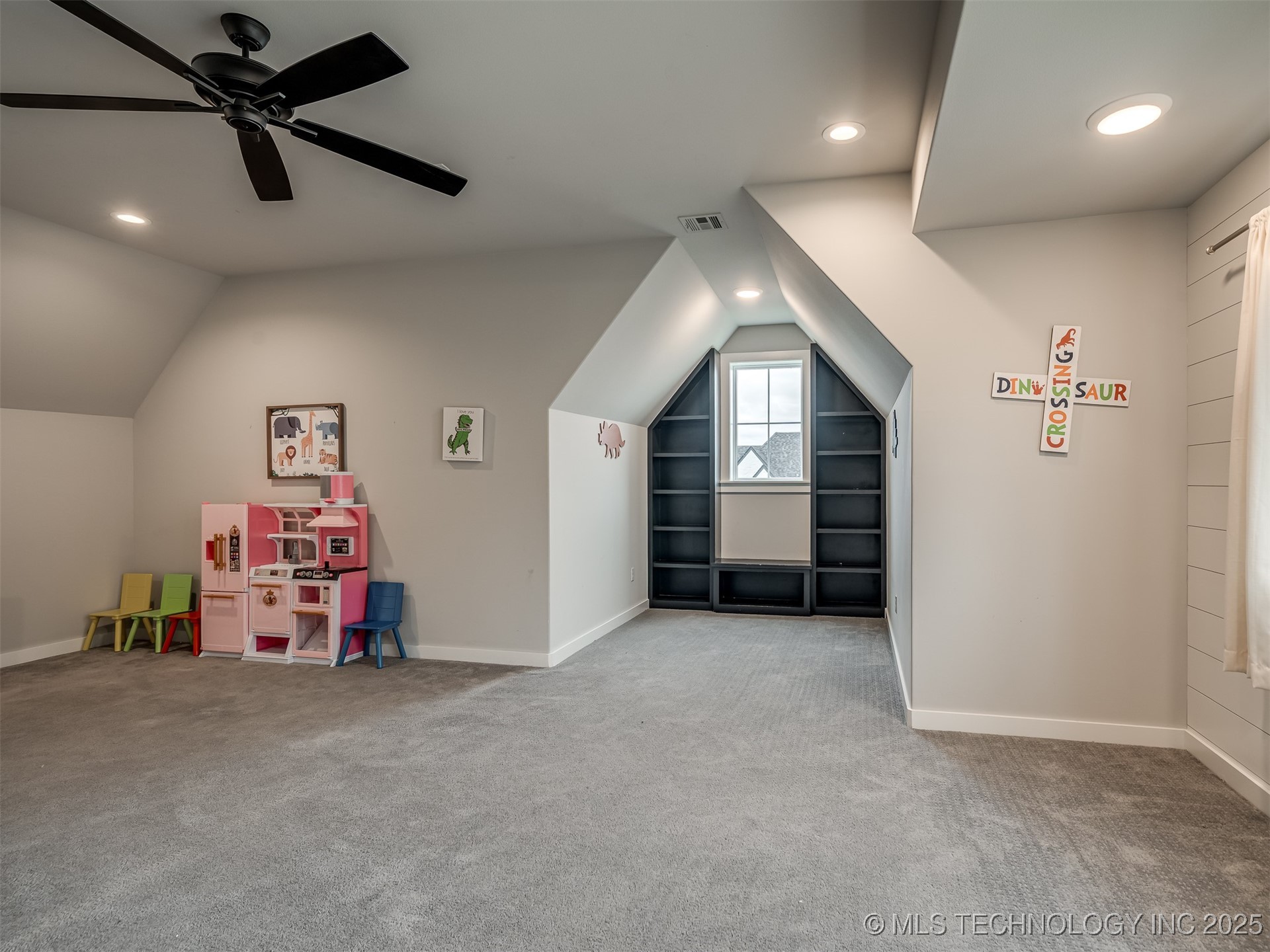 10821 S Fir Street Property Photo 66