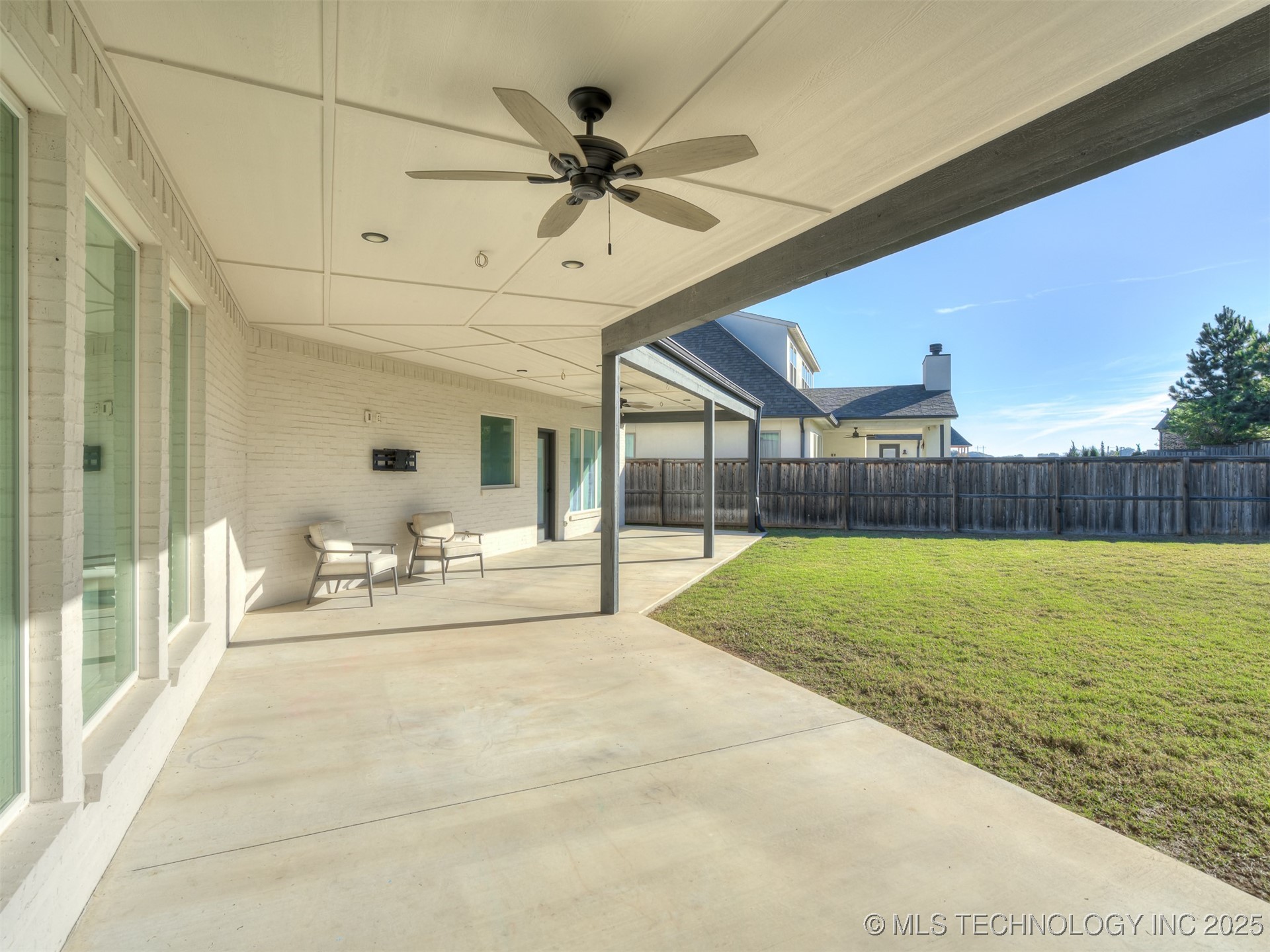 10821 S Fir Street Property Photo 73