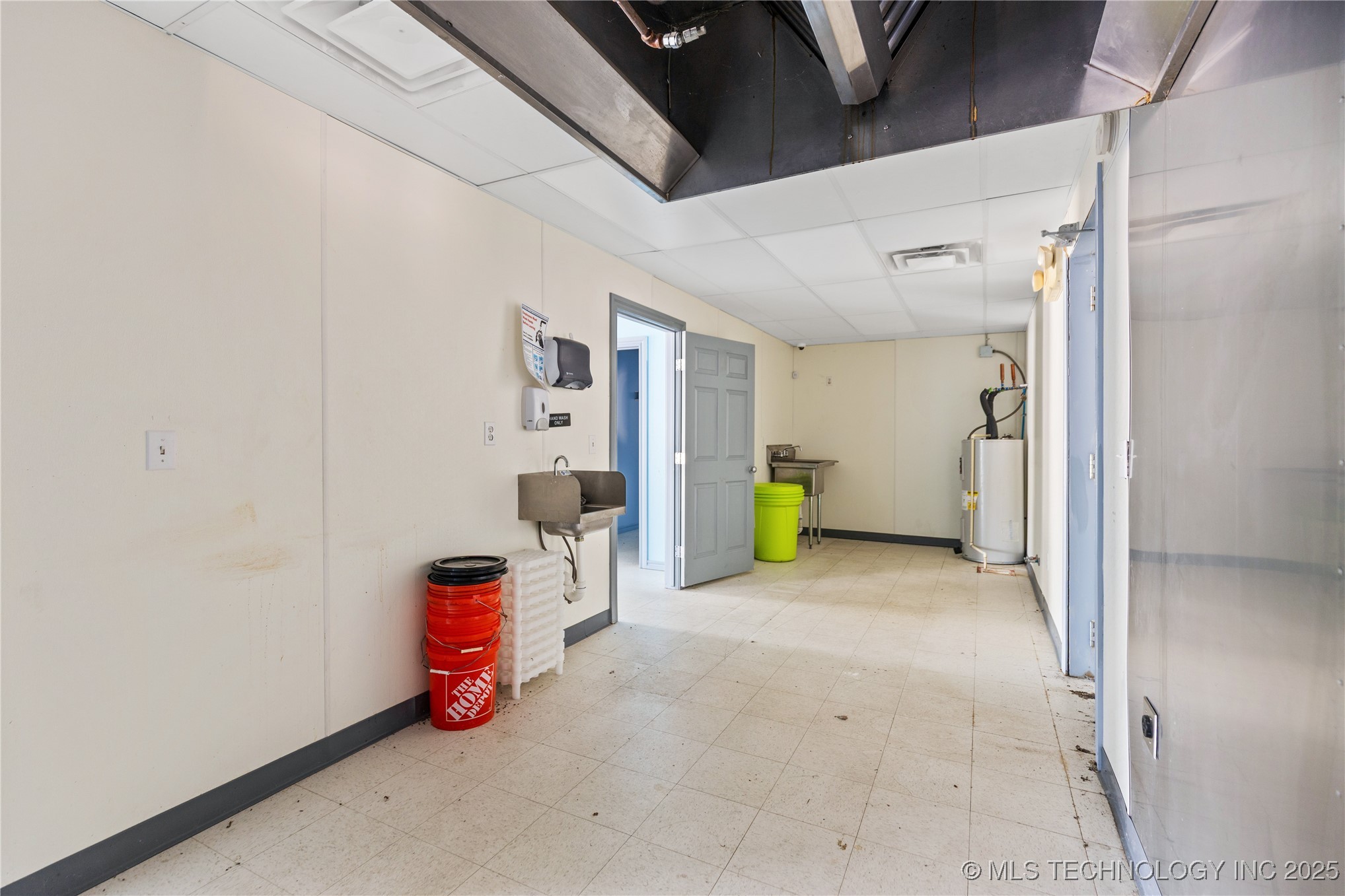 347 N Ash Street Property Photo 7