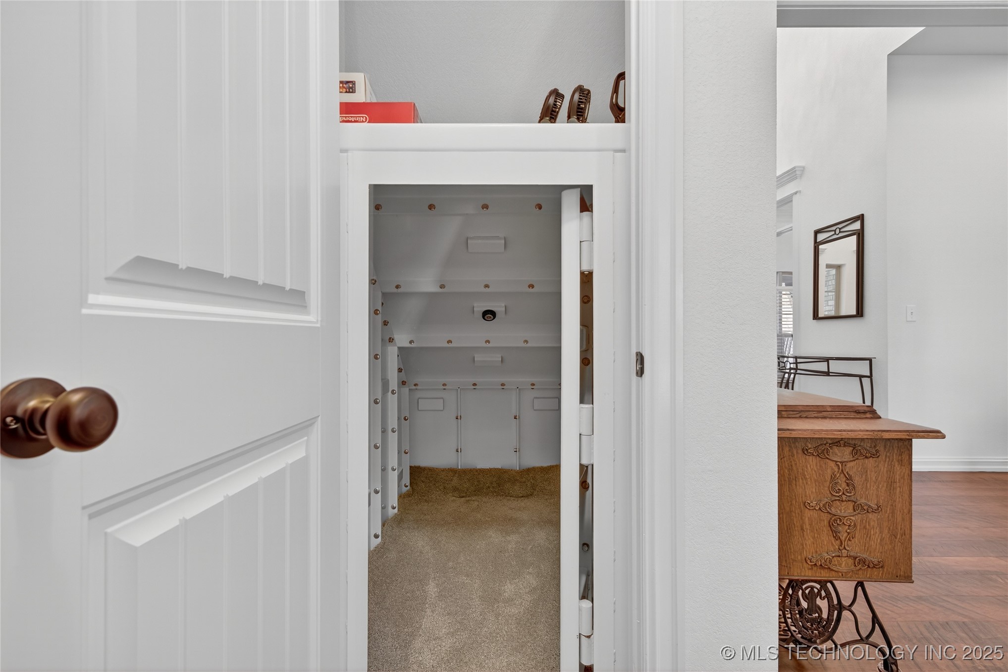 8432 N 68th East Avenue Property Photo 23