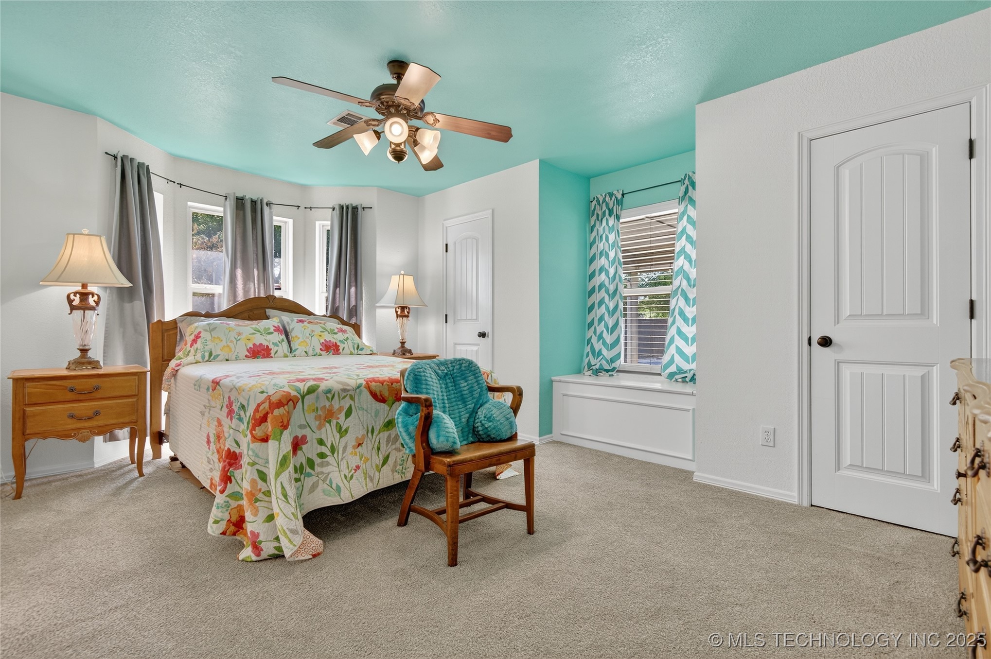 8432 N 68th East Avenue Property Photo 32