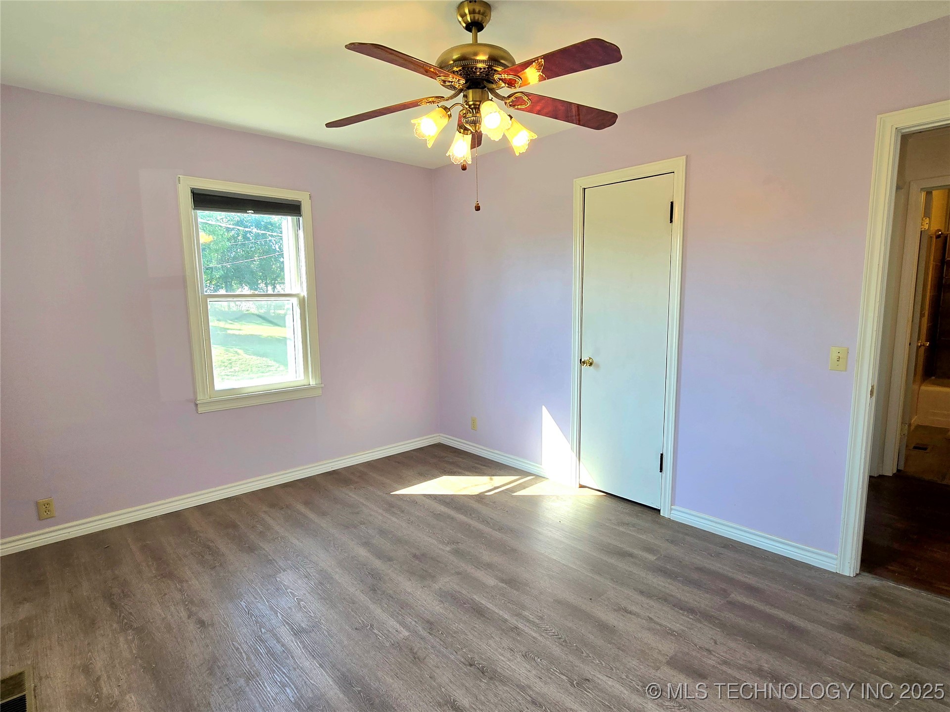 600 N Franklin Avenue Property Photo 16