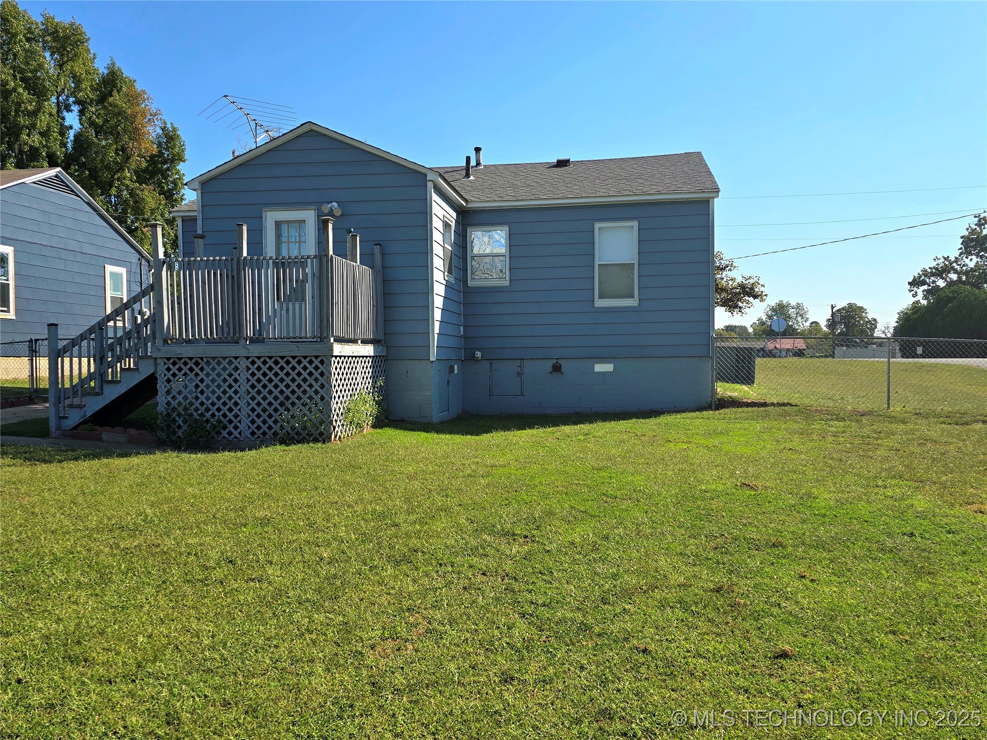 600 N Franklin Avenue Property Photo 24