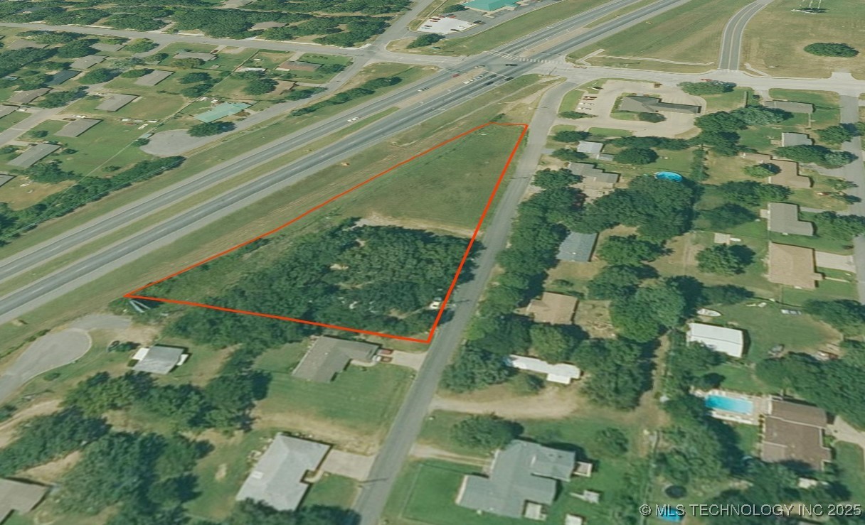 600 Sooner Drive Property Photo 14