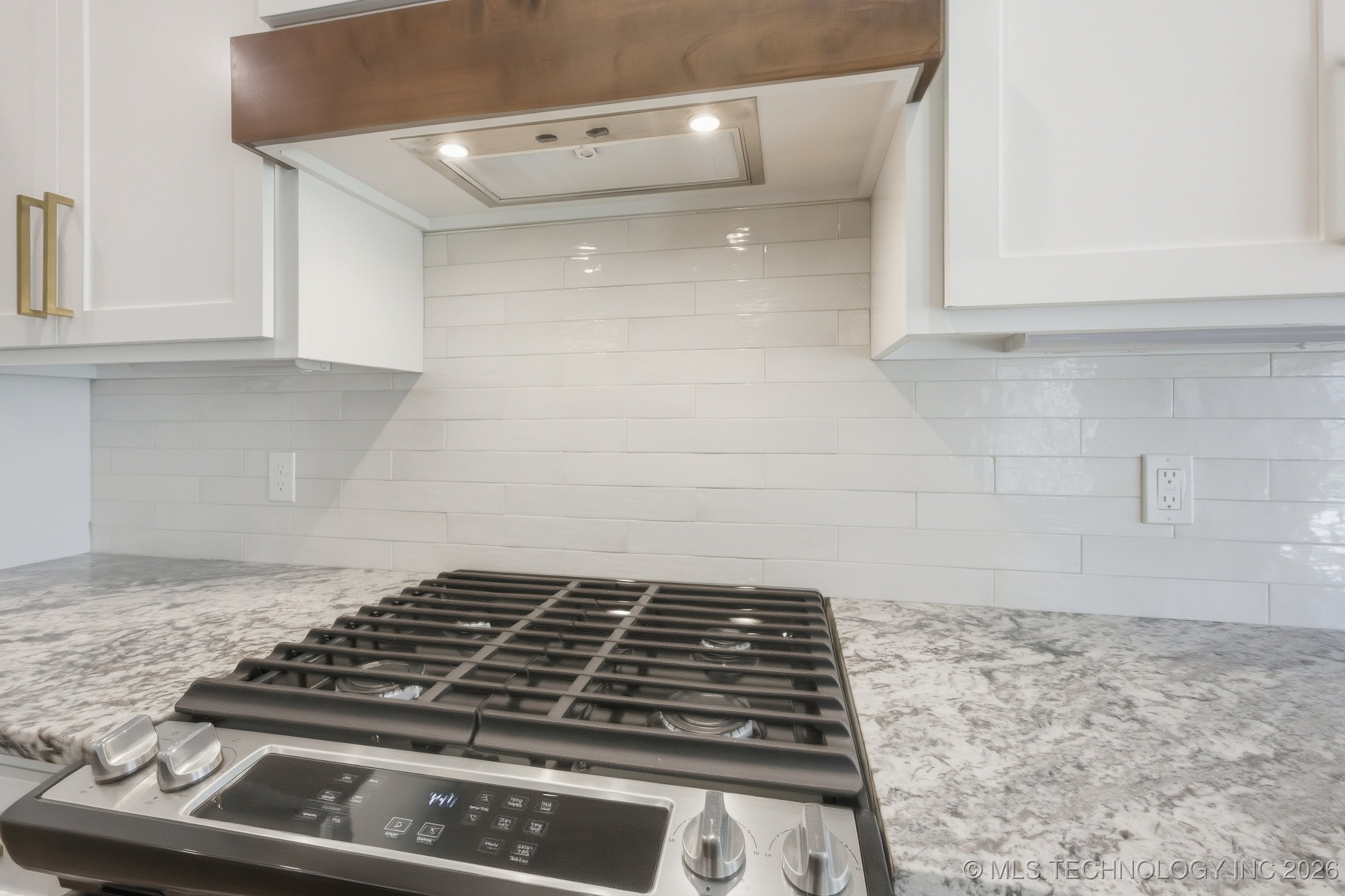 23170 E 106th Place S Property Photo 11