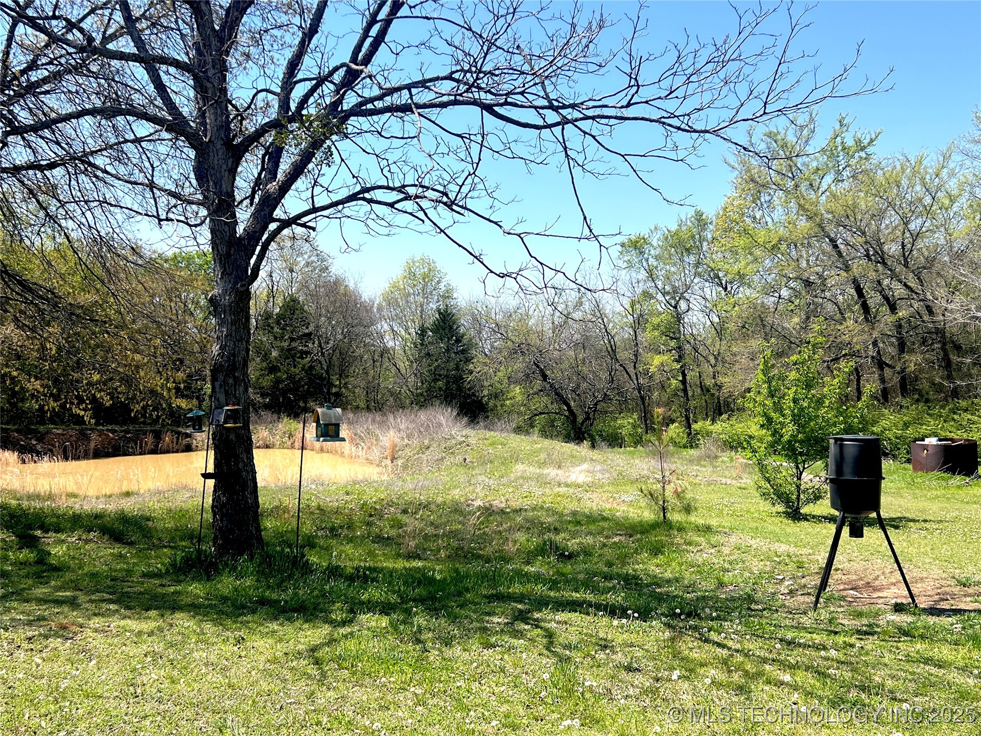 220 Willow Lane Property Photo 39