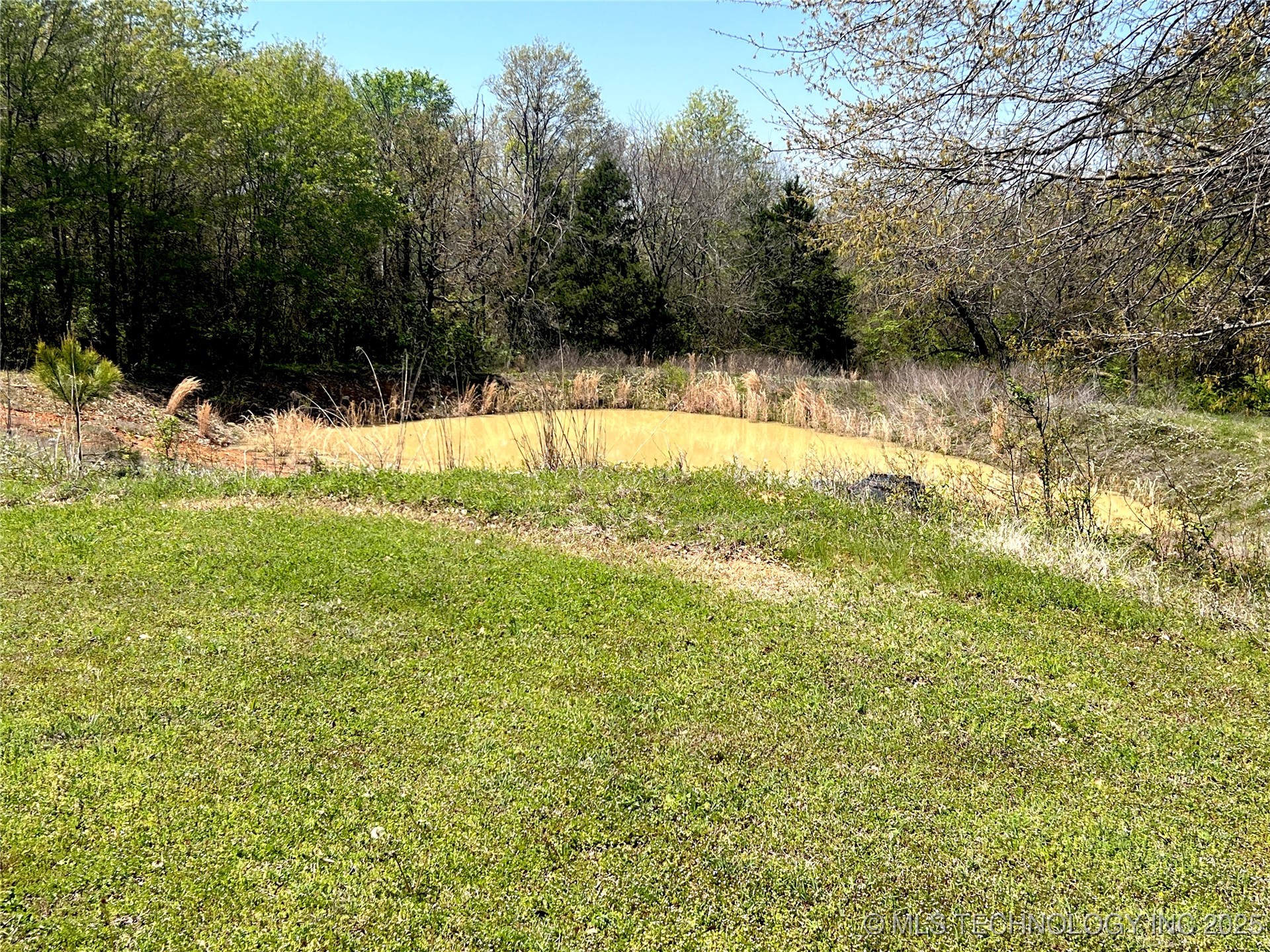 220 Willow Lane Property Photo 43