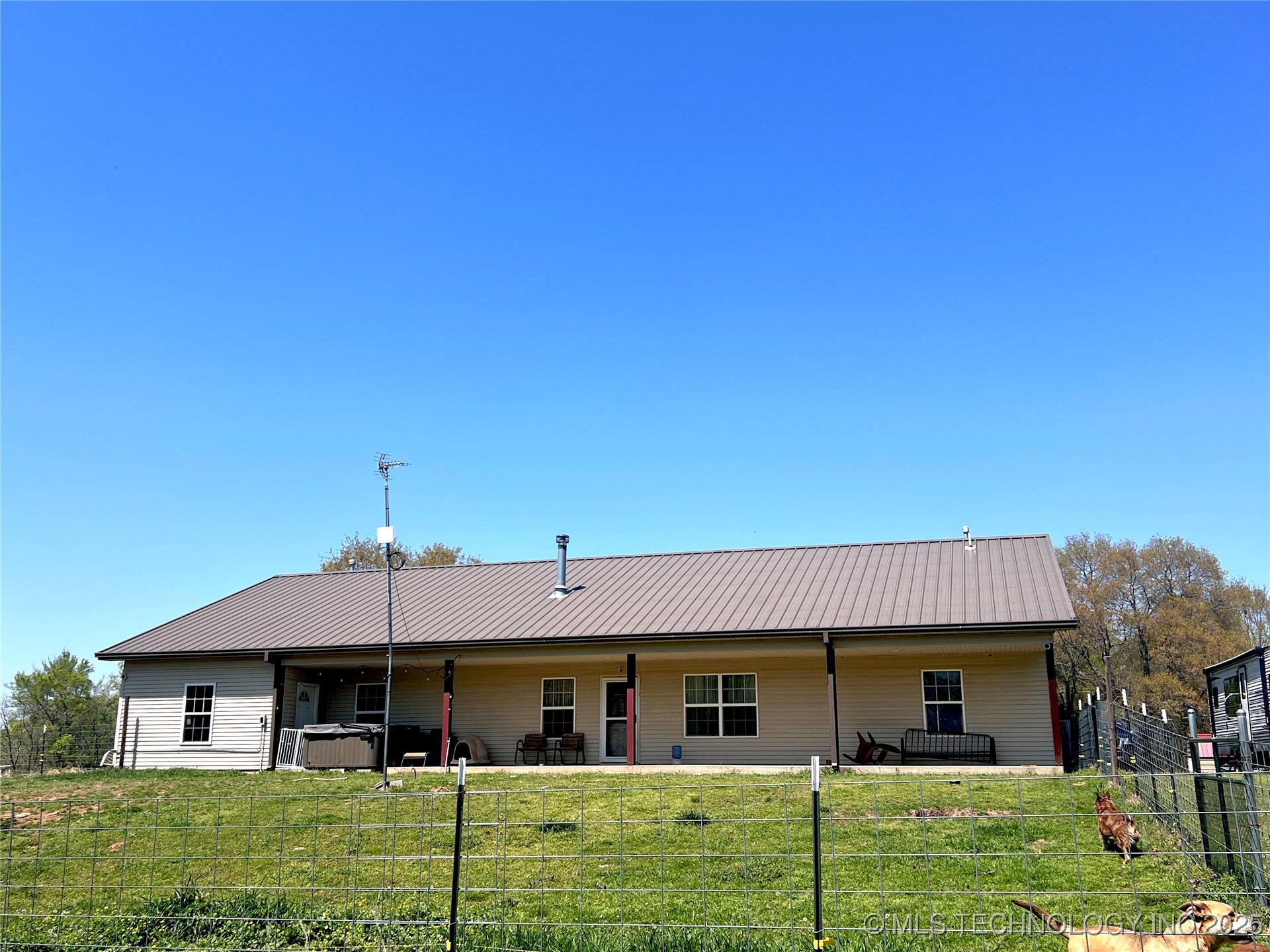 220 Willow Lane Property Photo 44