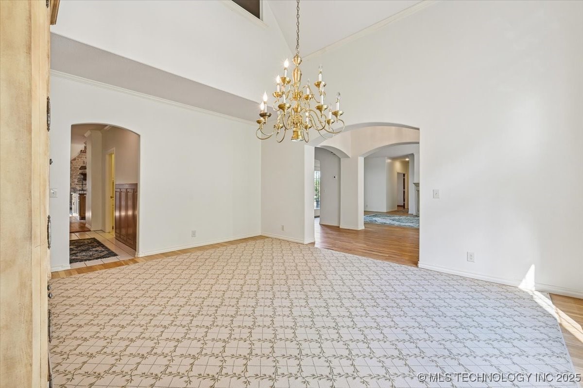 9432 S Florence Avenue Property Photo 13