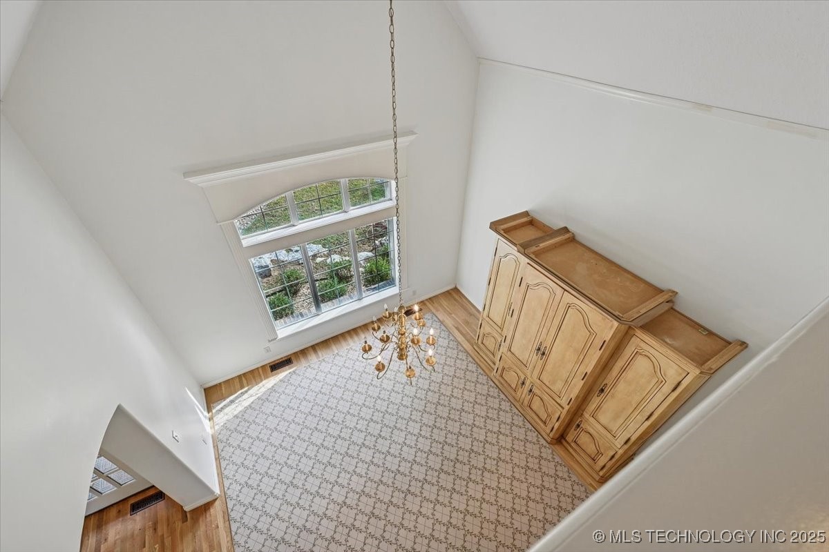 9432 S Florence Avenue Property Photo 35