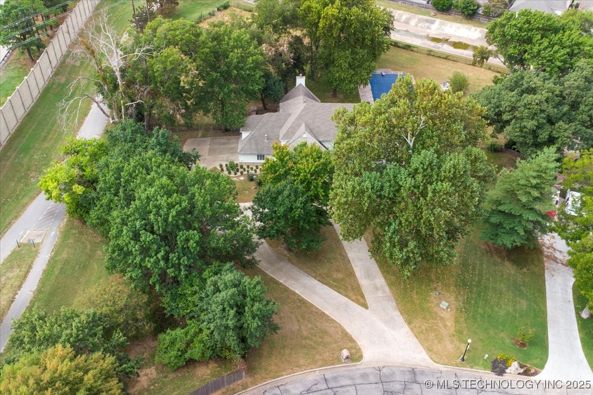 9432 S Florence Avenue Property Photo 67