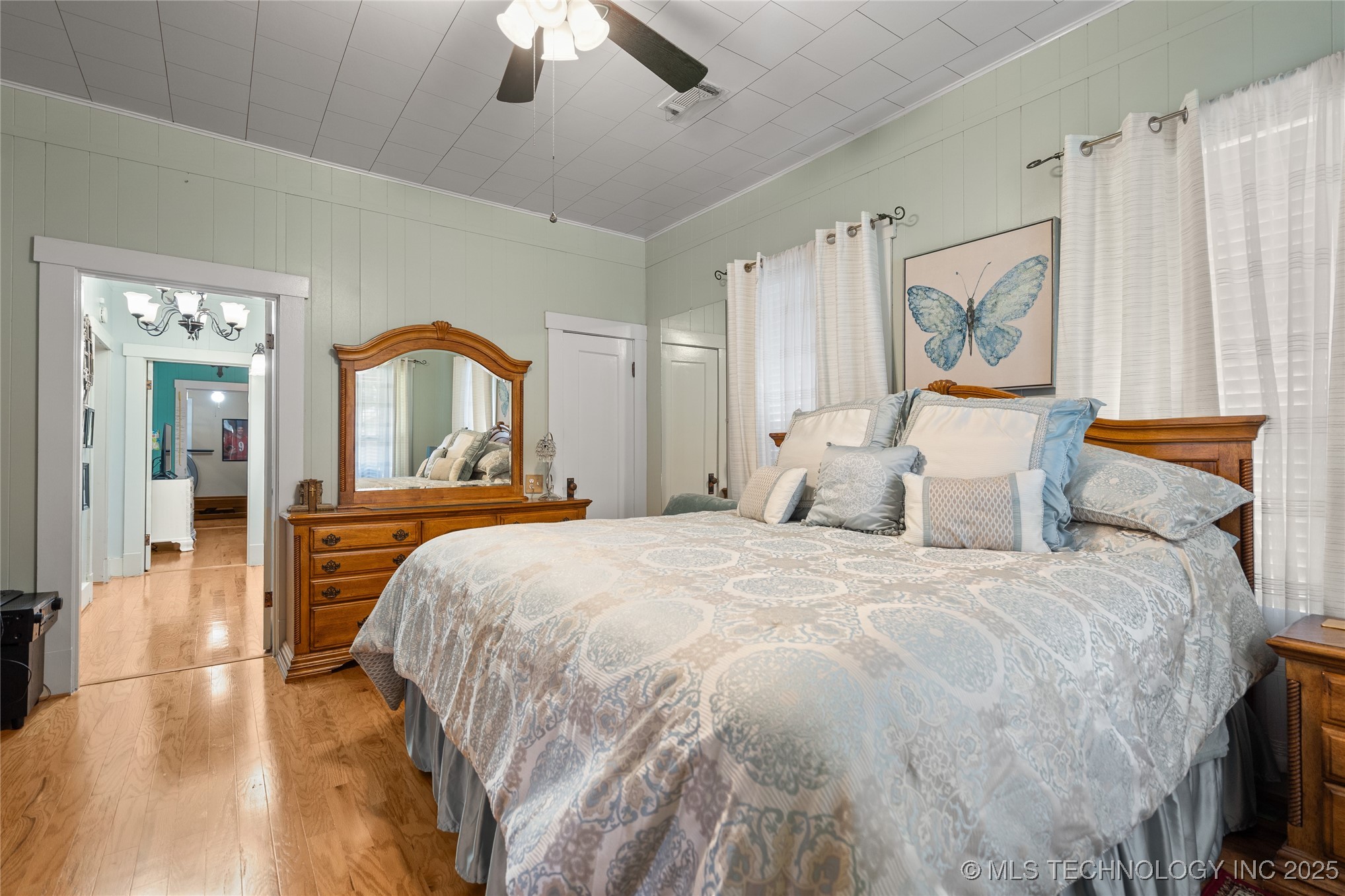 1105 Bixby Property Photo 19