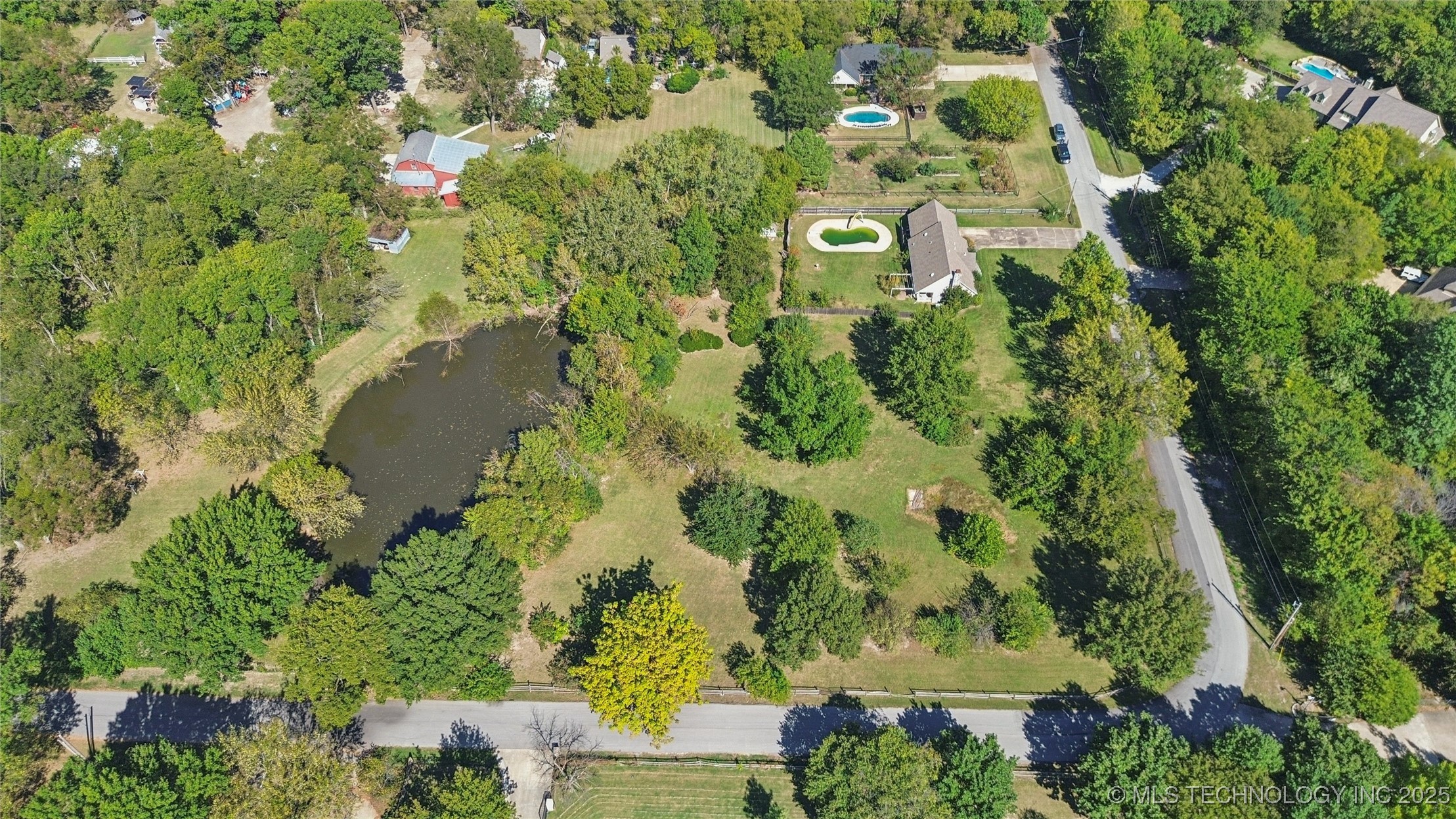 S 136th East Avenue Property Photo 3