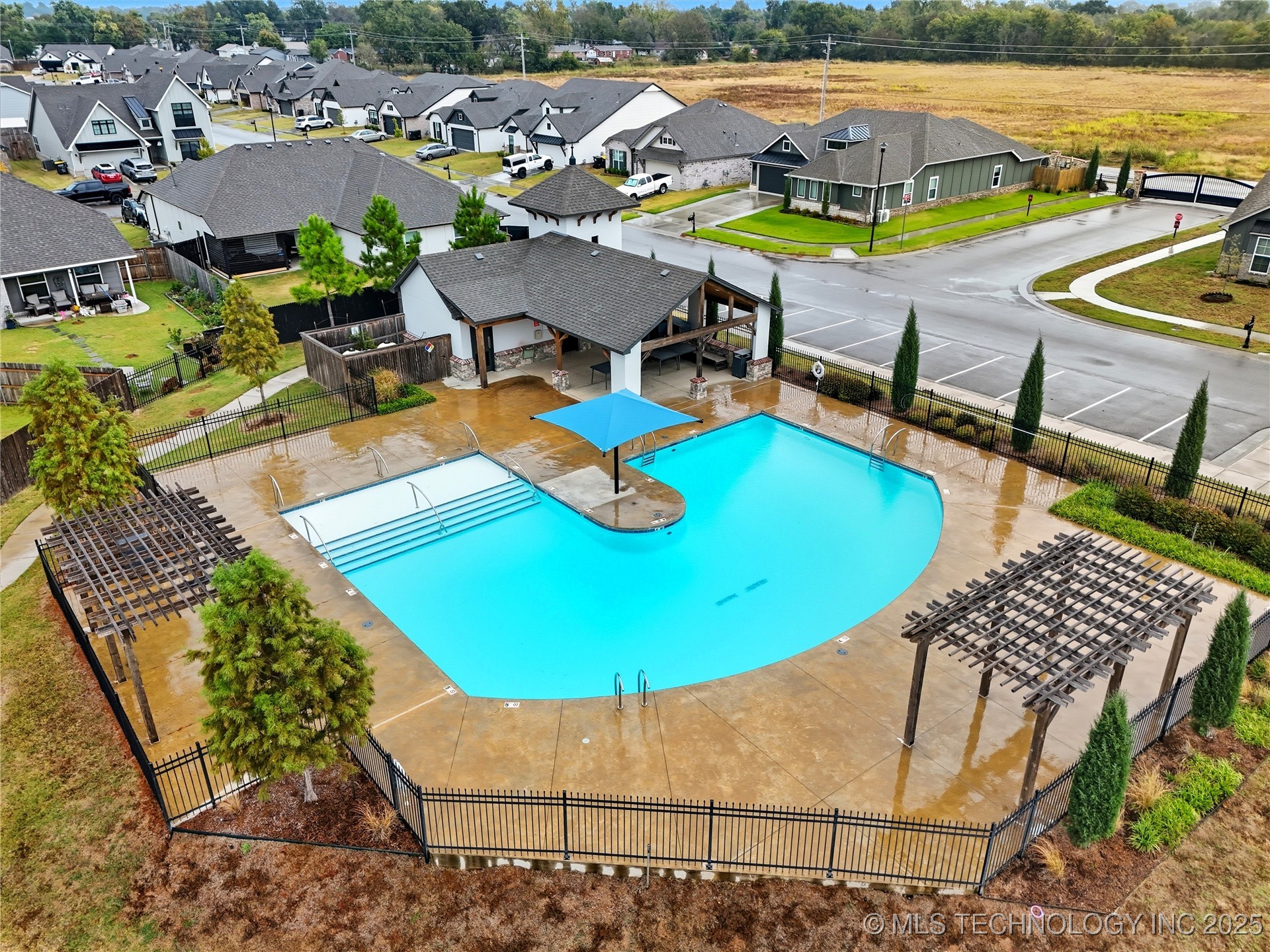 7207 E 131st Place S Property Photo 7