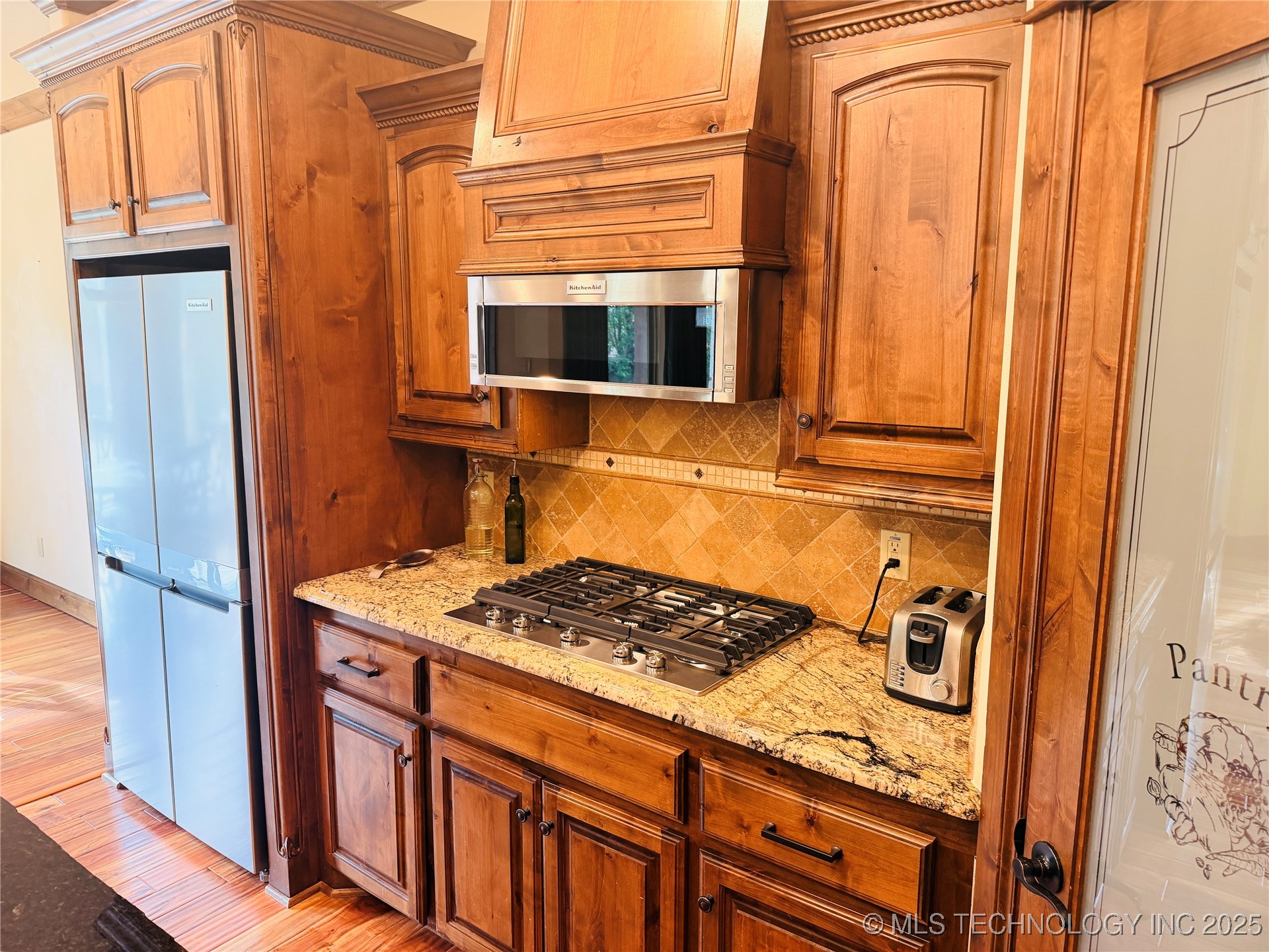 409 Wisteria Way Property Photo 21