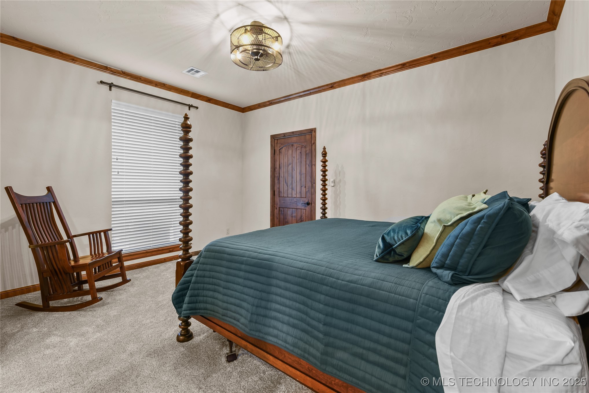 409 Wisteria Way Property Photo 38