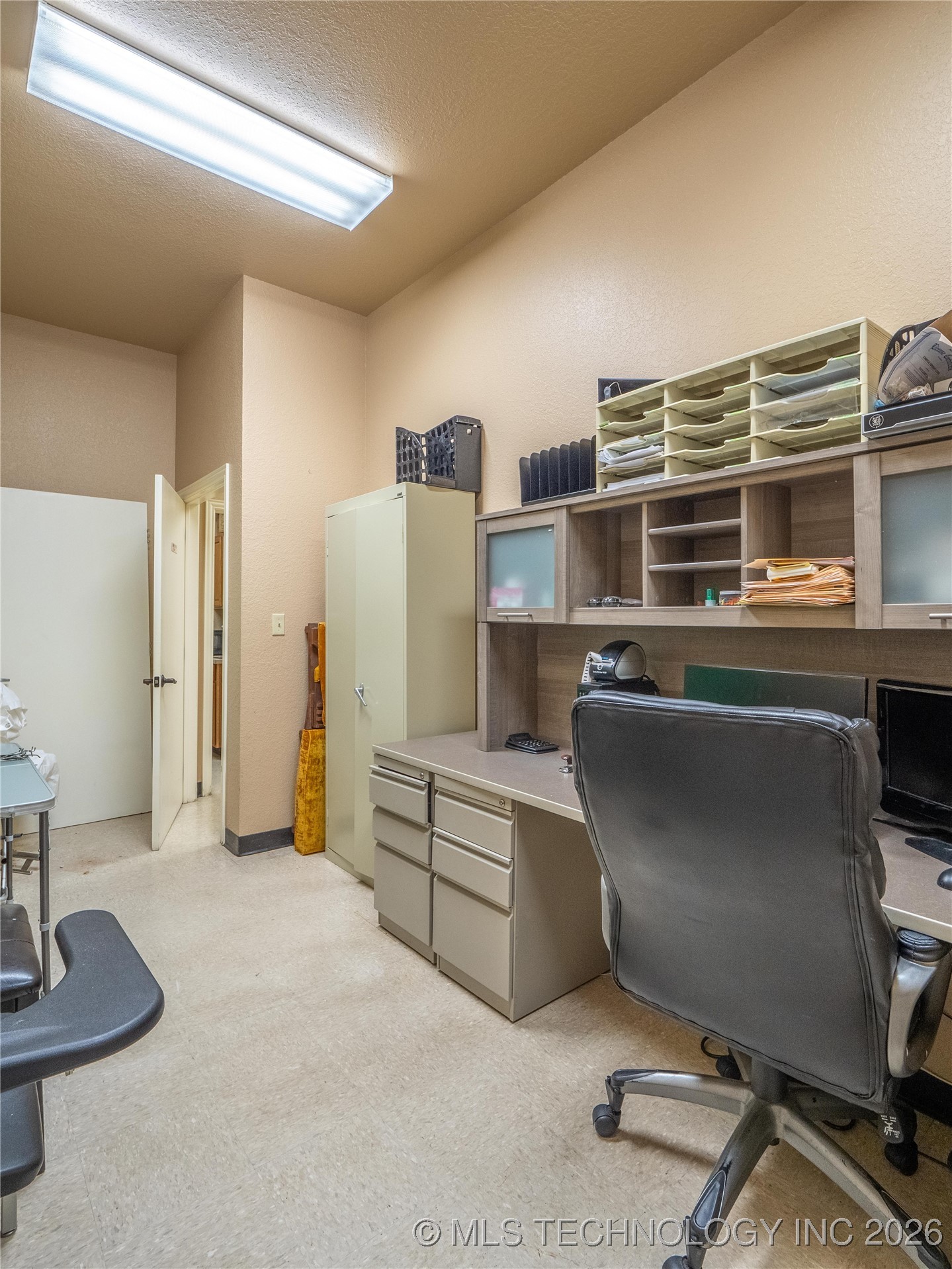 1501 E Wade Watts Property Photo 15