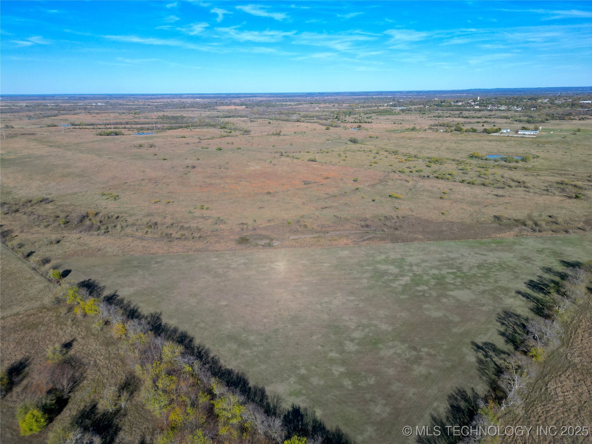 Hwy 32 Property Photo 8