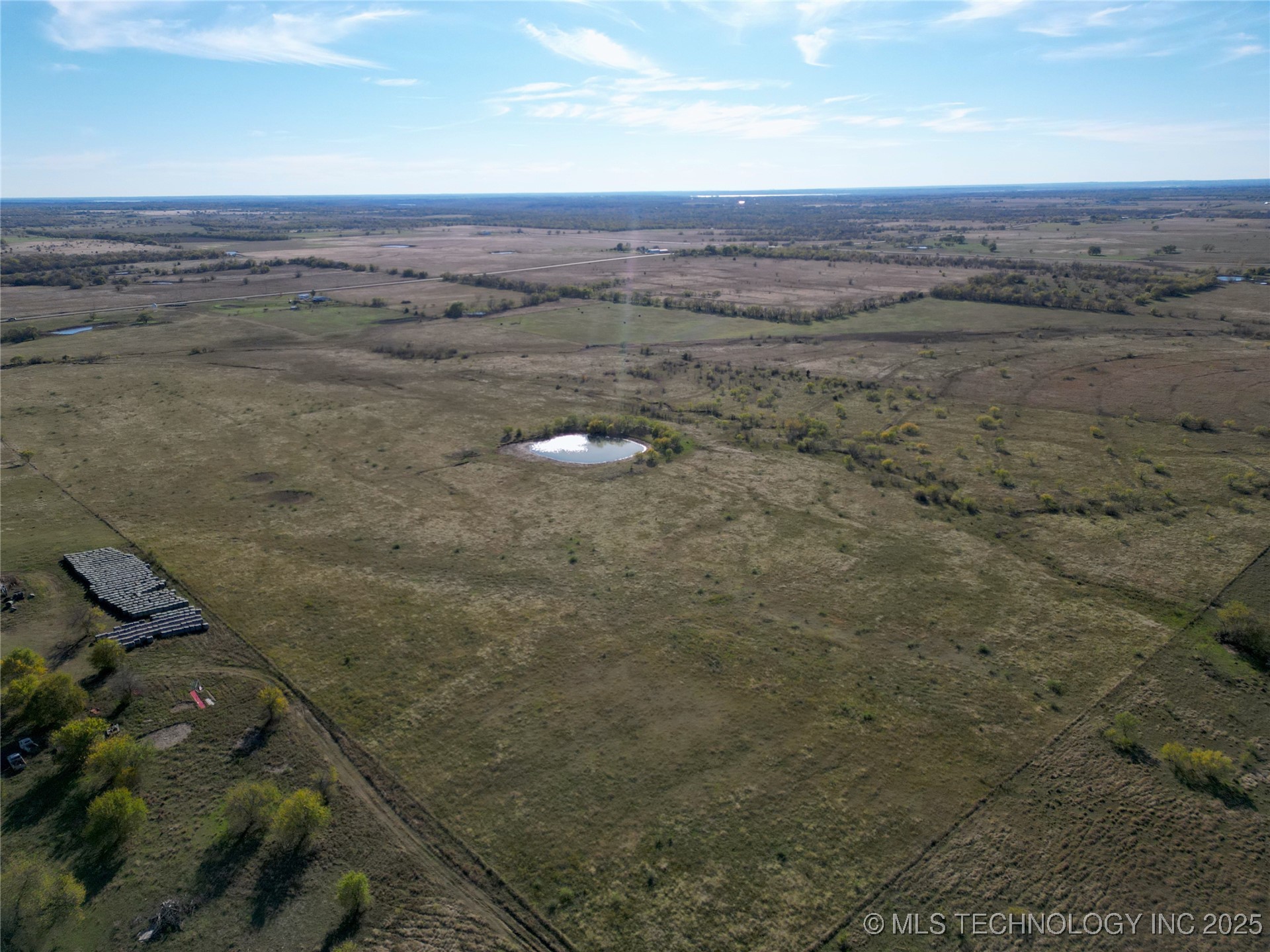 Hwy 32 Property Photo 11