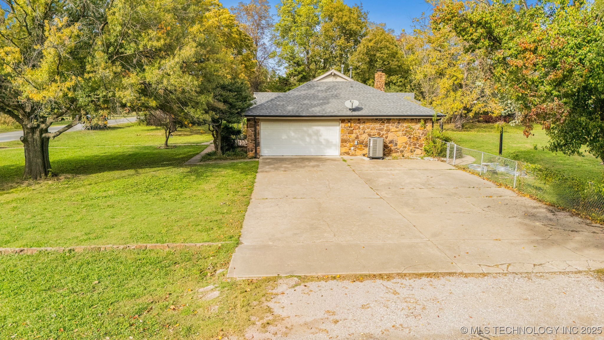 7409 N 147th East Avenue Property Photo 52