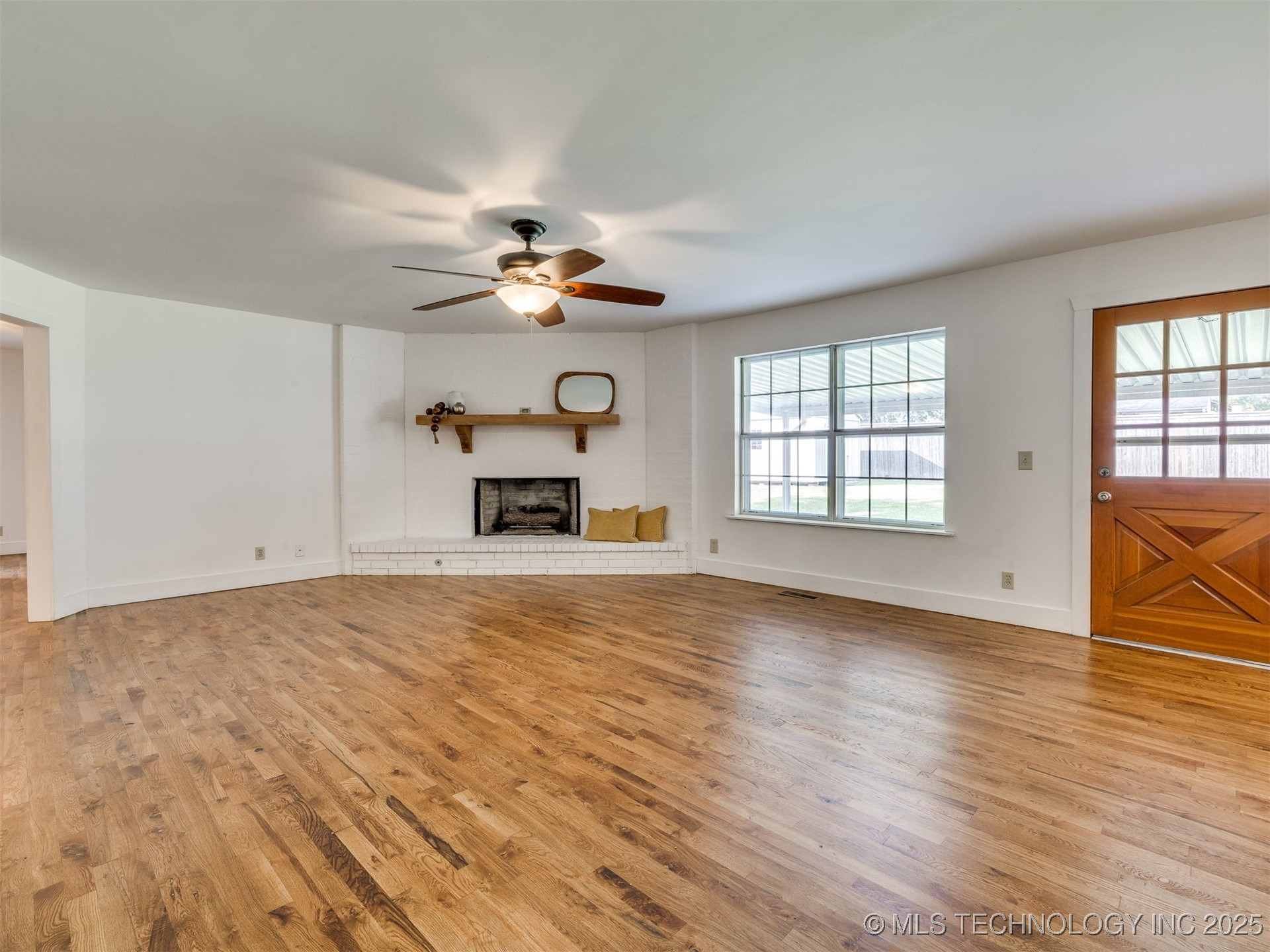 4817 E 25th Place Property Photo 8