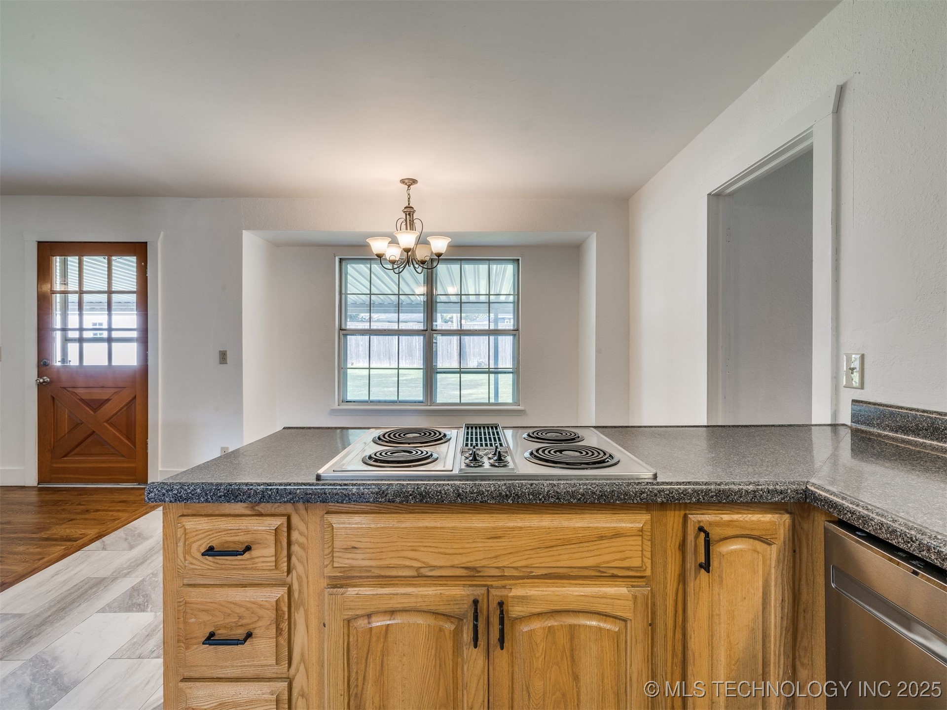 4817 E 25th Place Property Photo 20