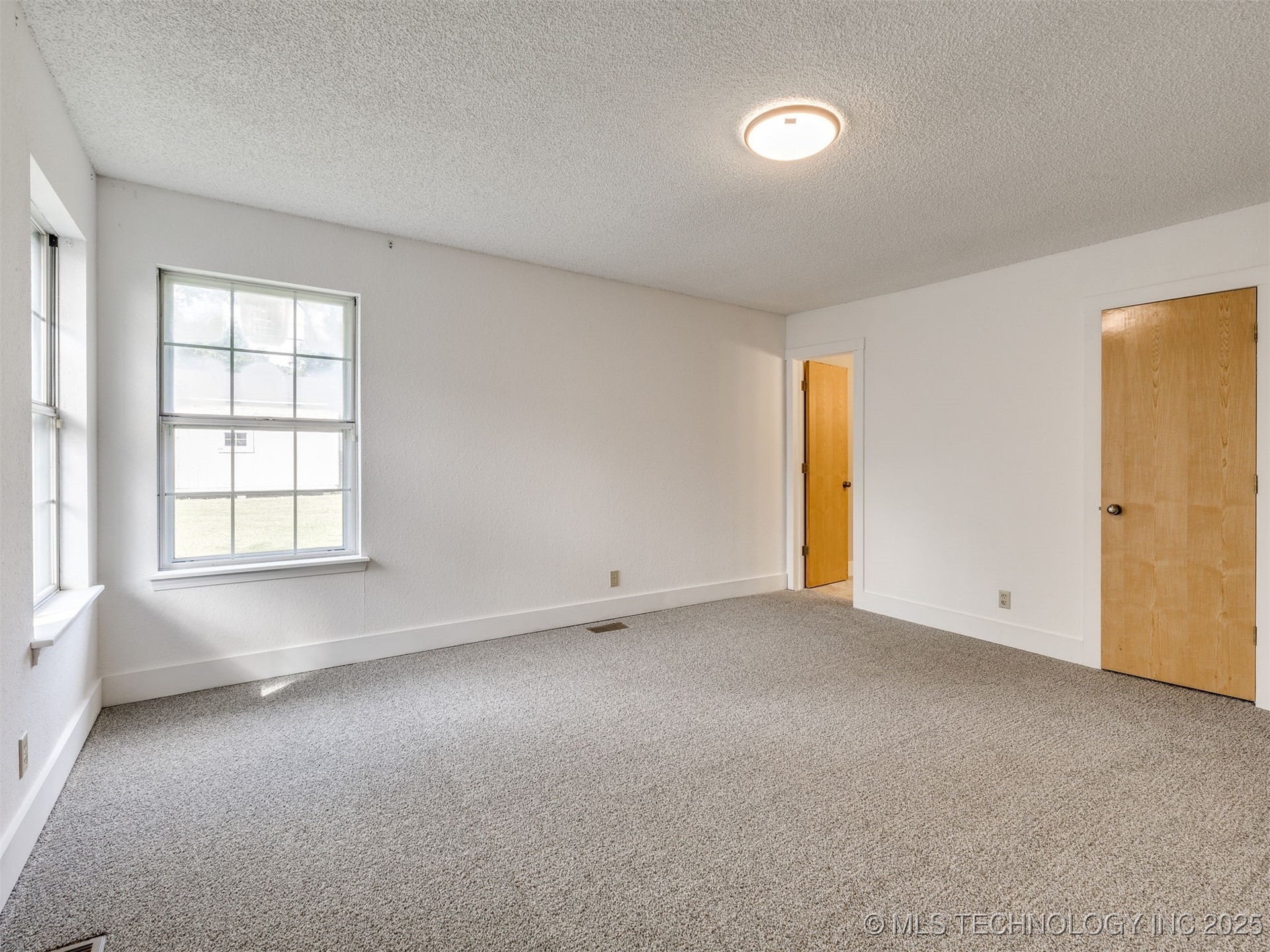 4817 E 25th Place Property Photo 38