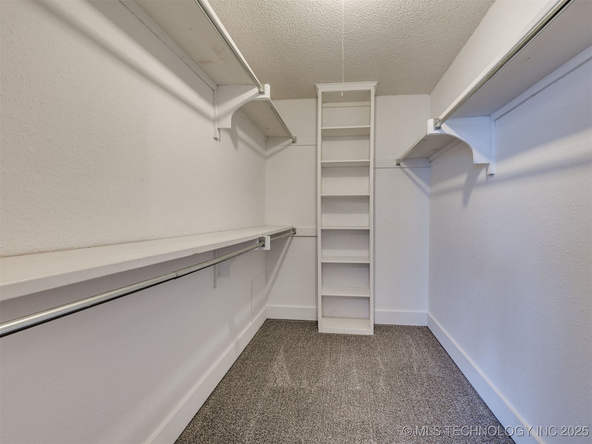 4817 E 25th Place Property Photo 39