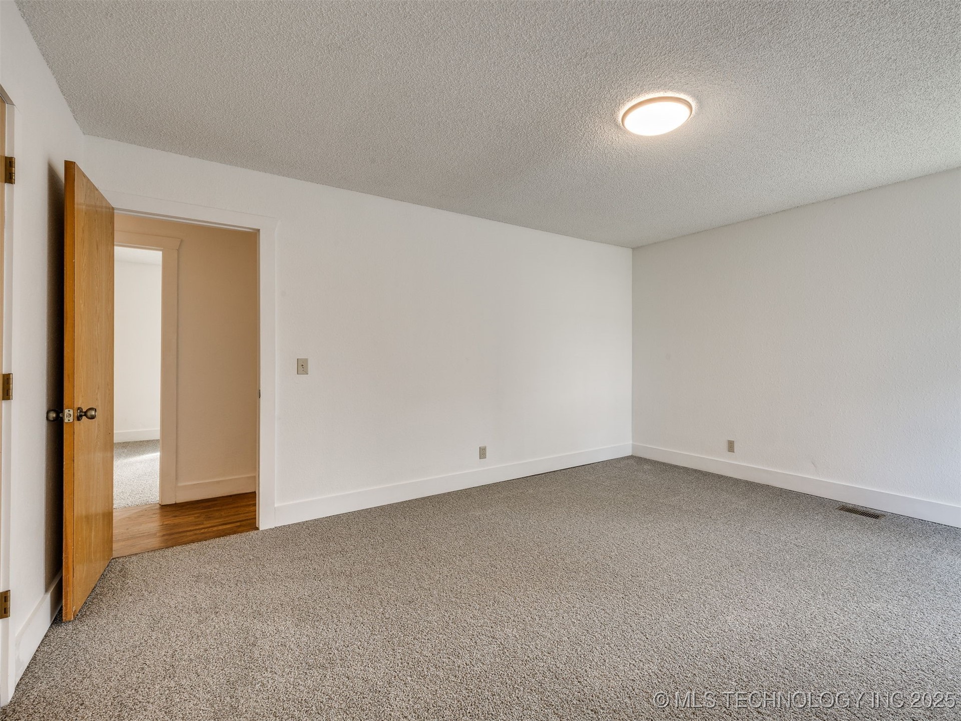 4817 E 25th Place Property Photo 42