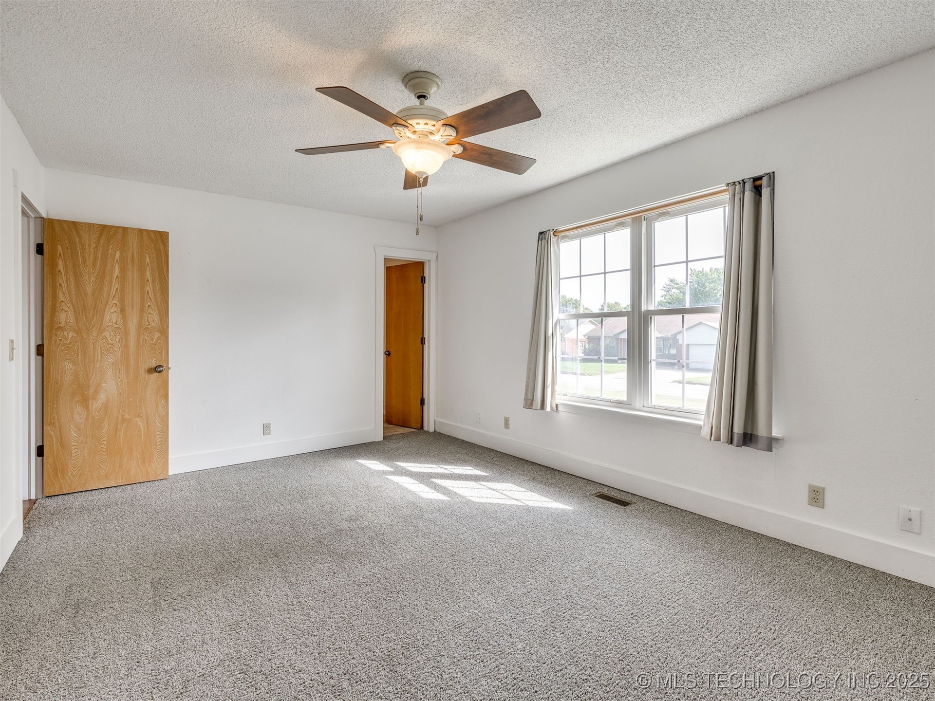 4817 E 25th Place Property Photo 46