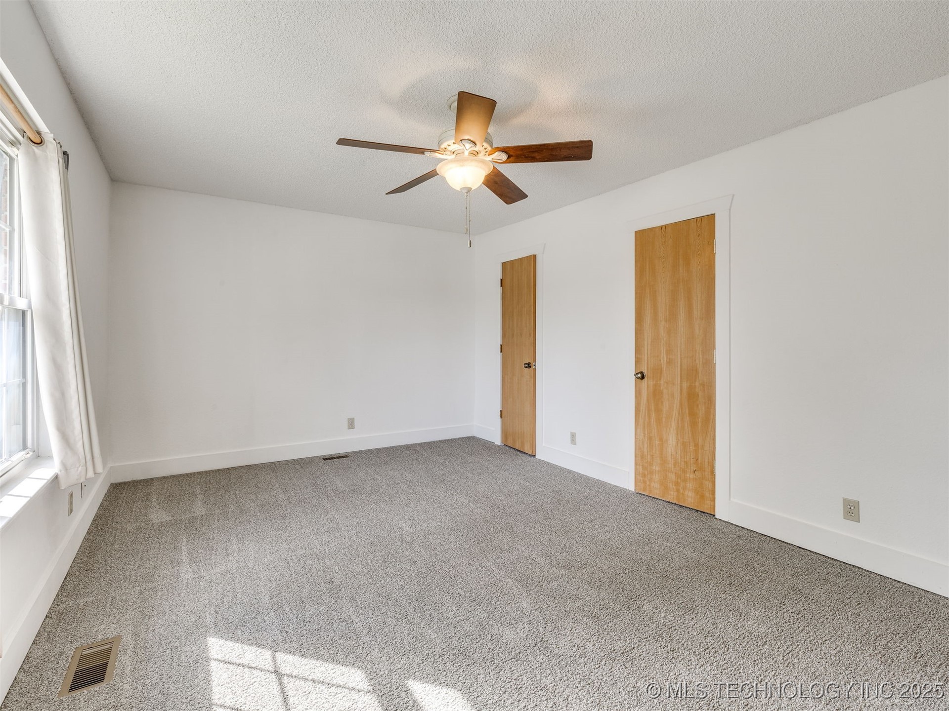 4817 E 25th Place Property Photo 48