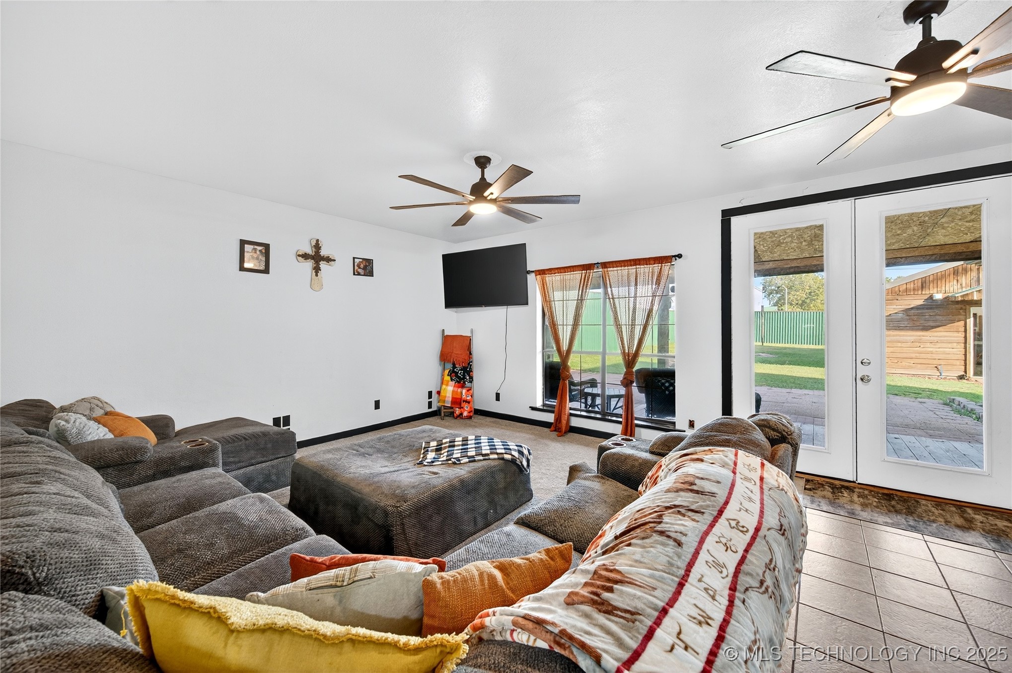 209 Roberts Street Property Photo 11