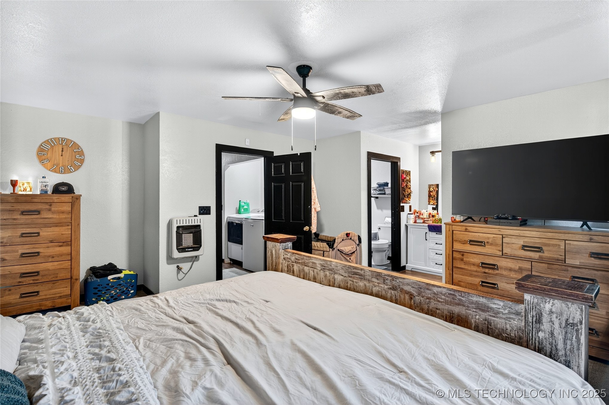 209 Roberts Street Property Photo 13