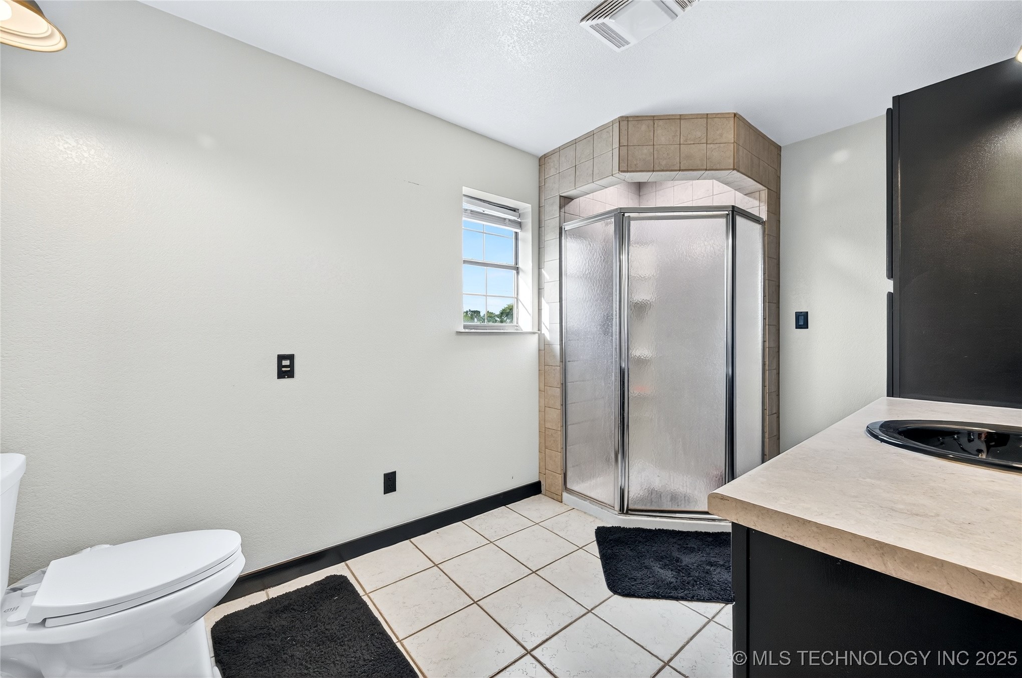 209 Roberts Street Property Photo 17