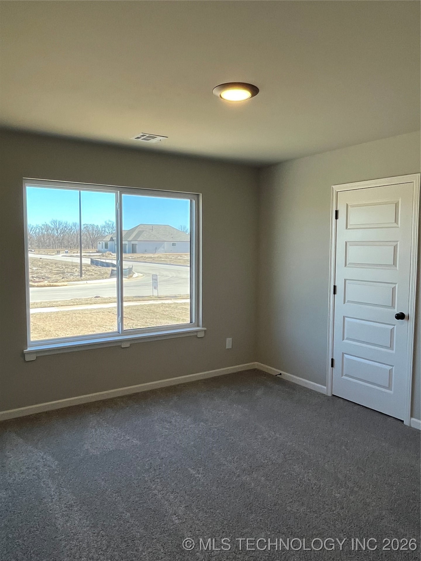 10890 S 278 East Avenue Property Photo 5