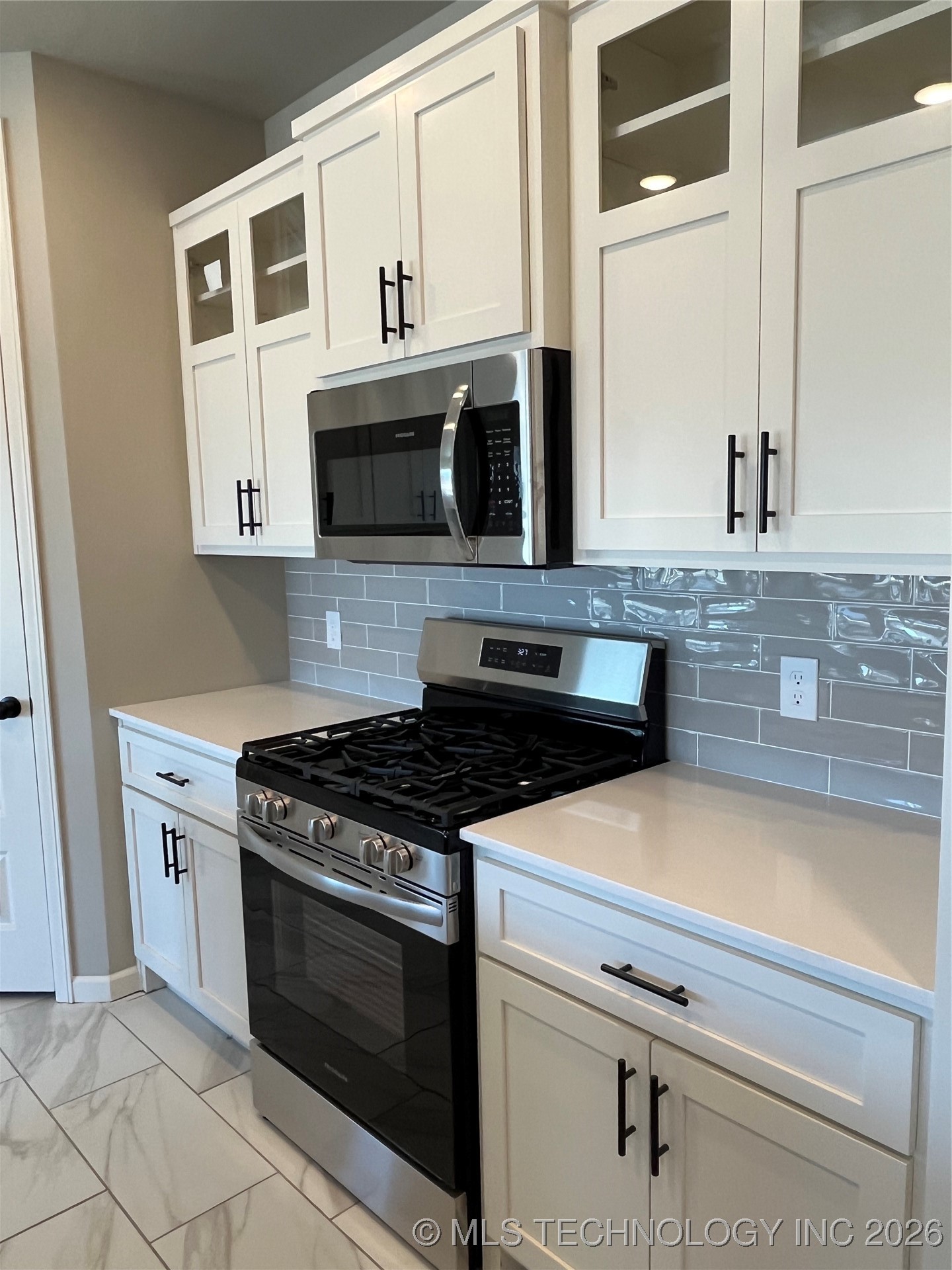 10890 S 278 East Avenue Property Photo 13