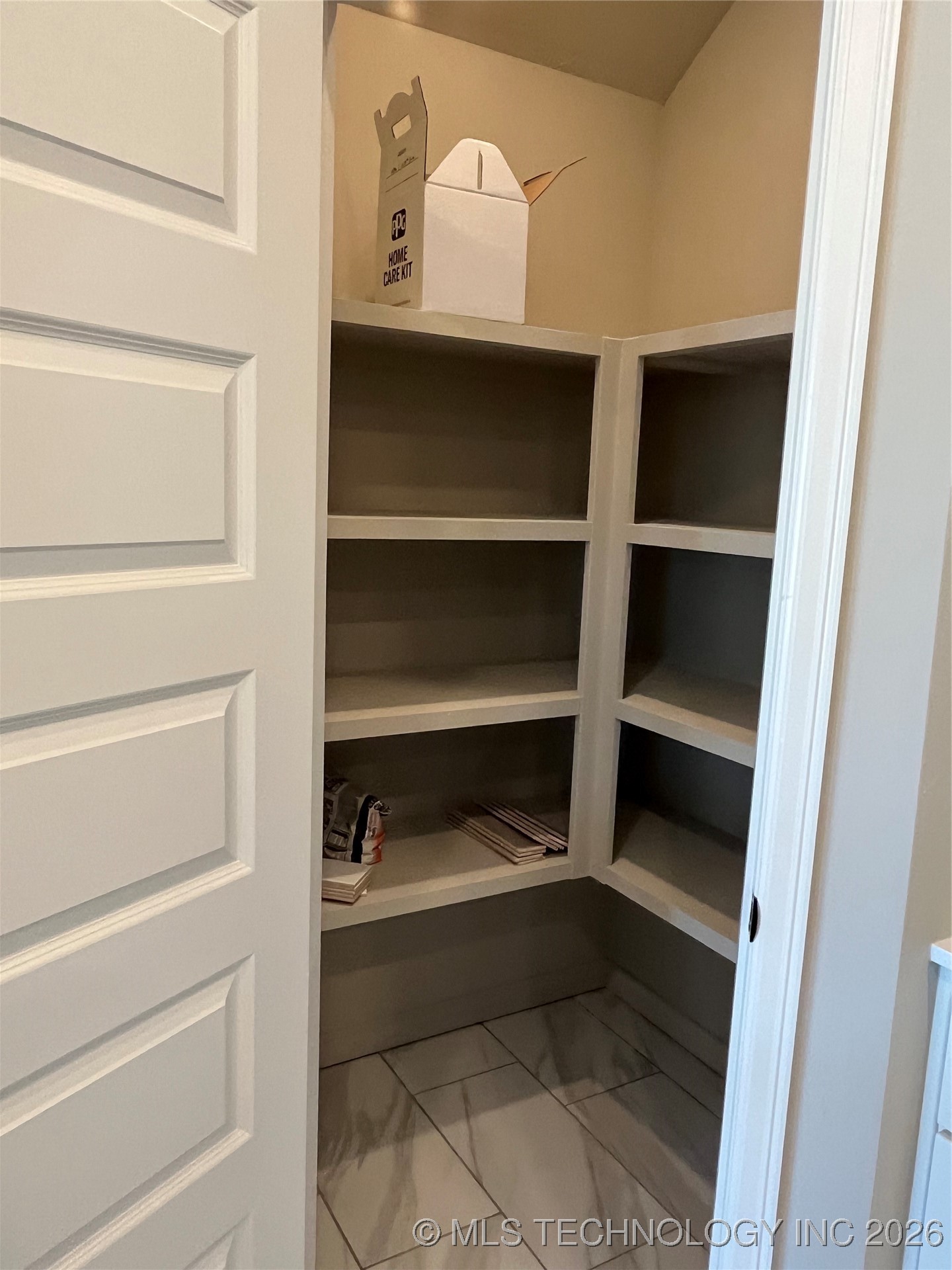 10890 S 278 East Avenue Property Photo 14