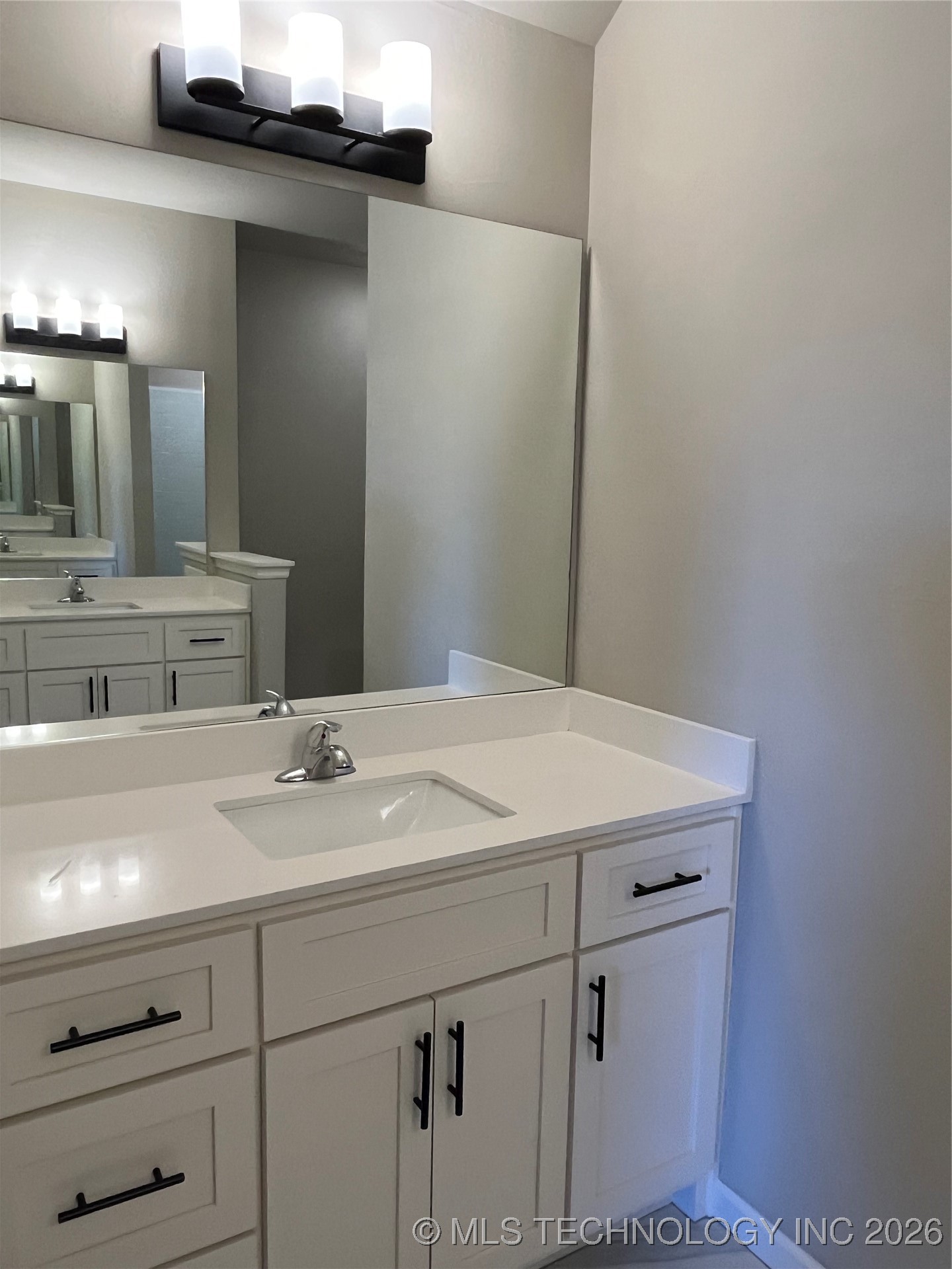 10890 S 278 East Avenue Property Photo 17