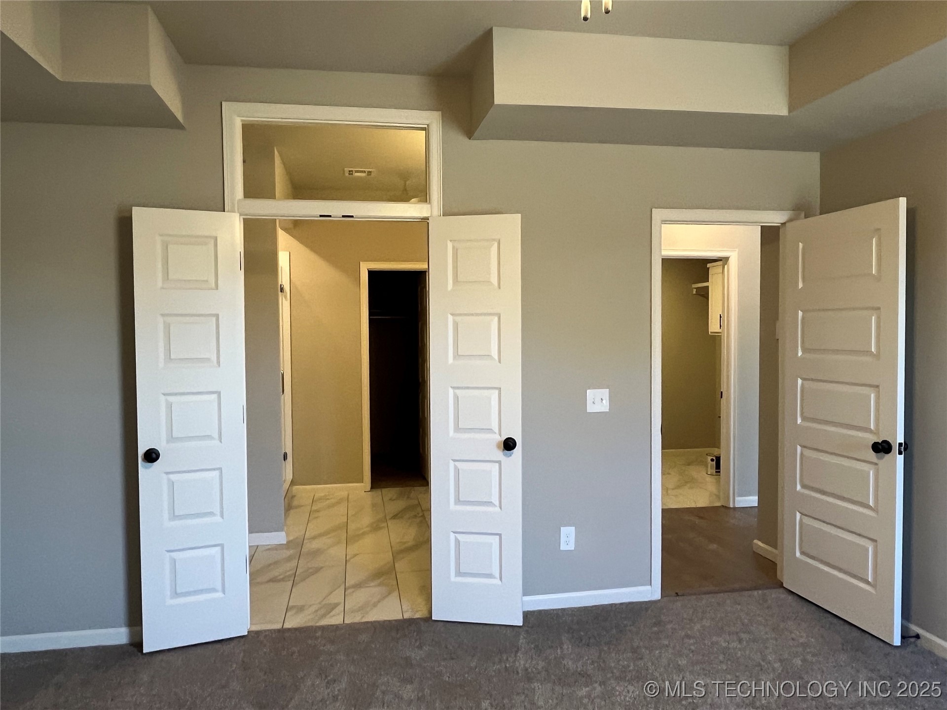 10890 S 278 East Avenue Property Photo 22