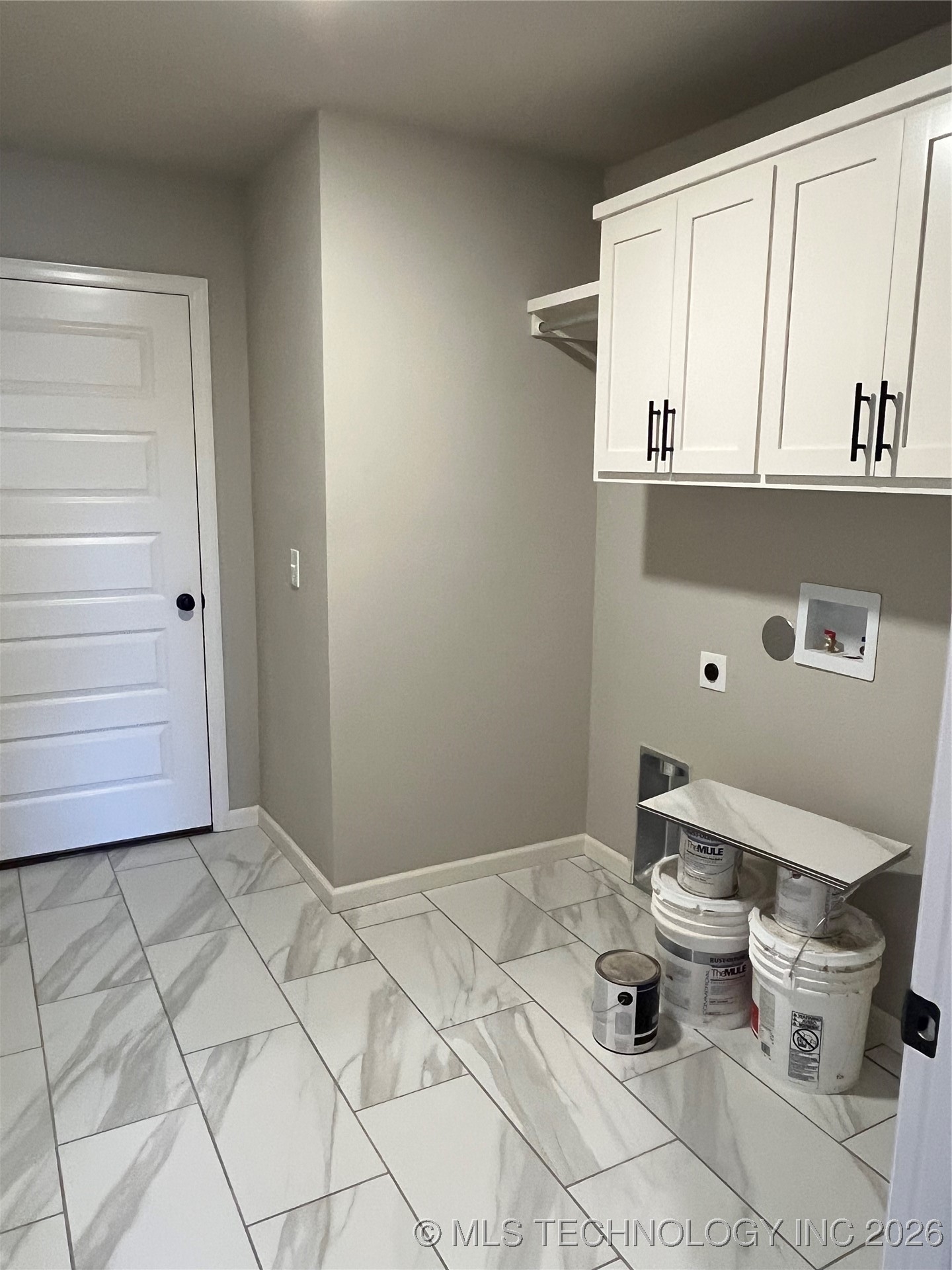 10890 S 278 East Avenue Property Photo 23