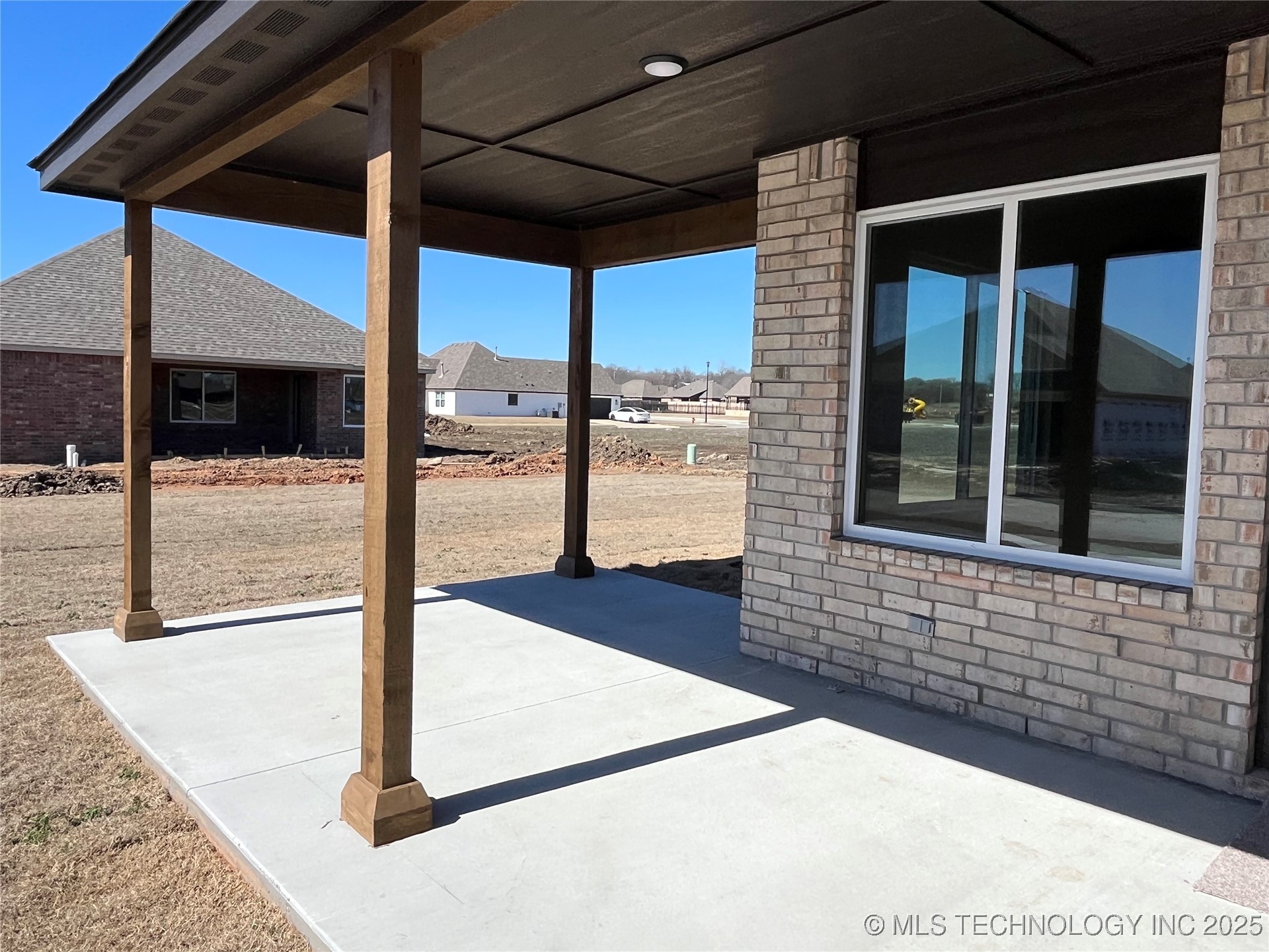 10890 S 278 East Avenue Property Photo 25