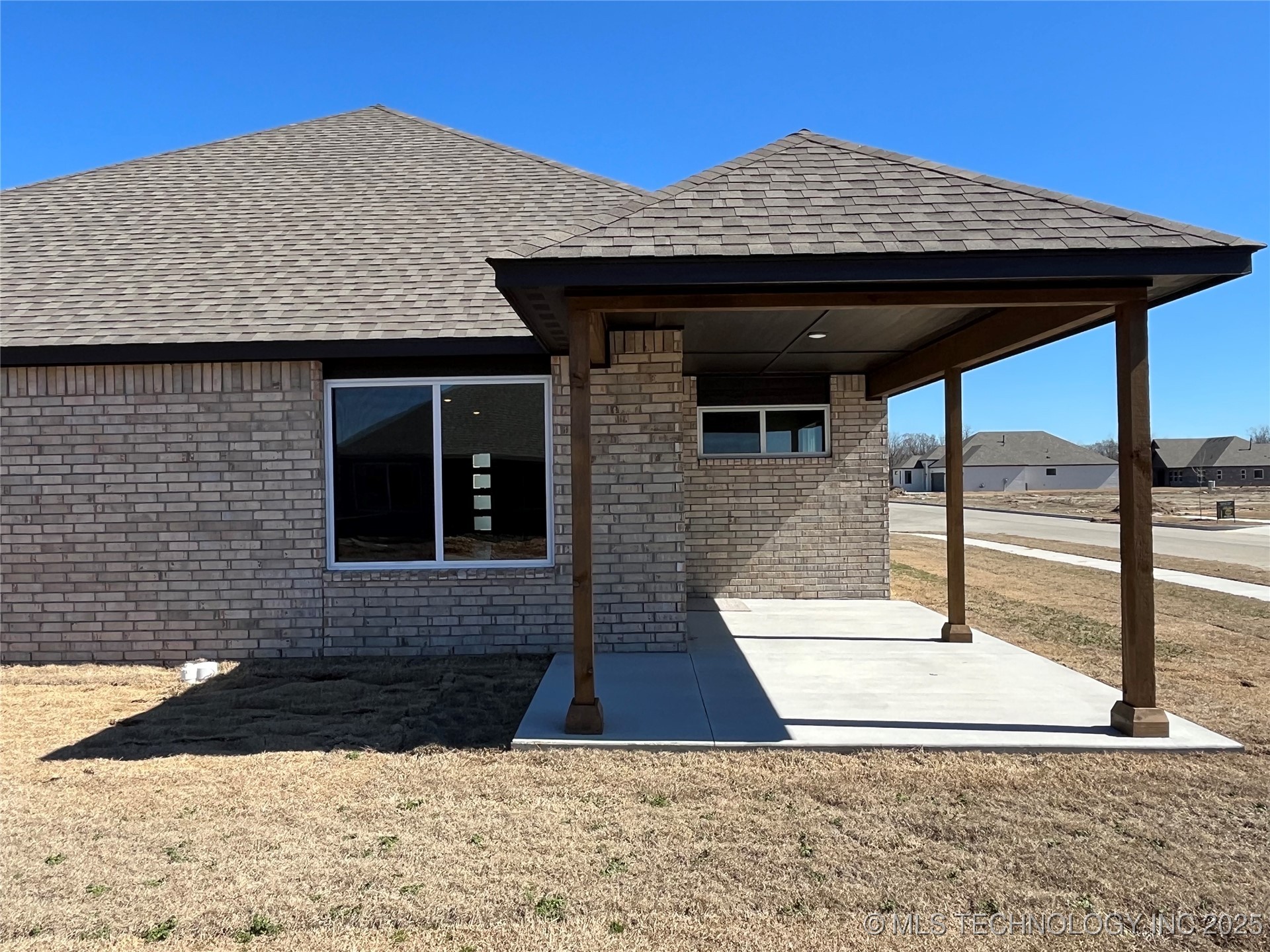 10890 S 278 East Avenue Property Photo 26