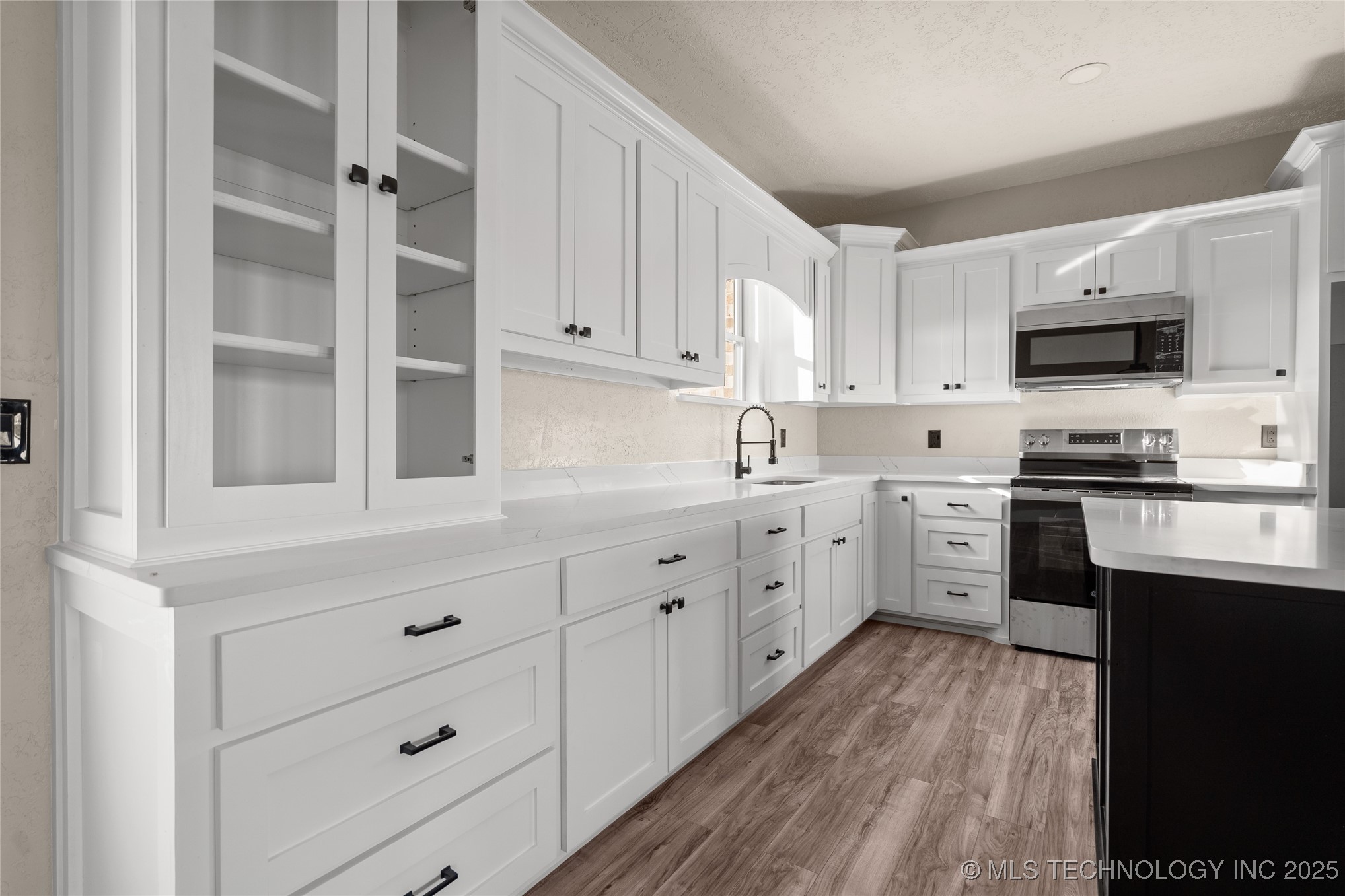 12499 Fox Hollow Road Property Photo 9